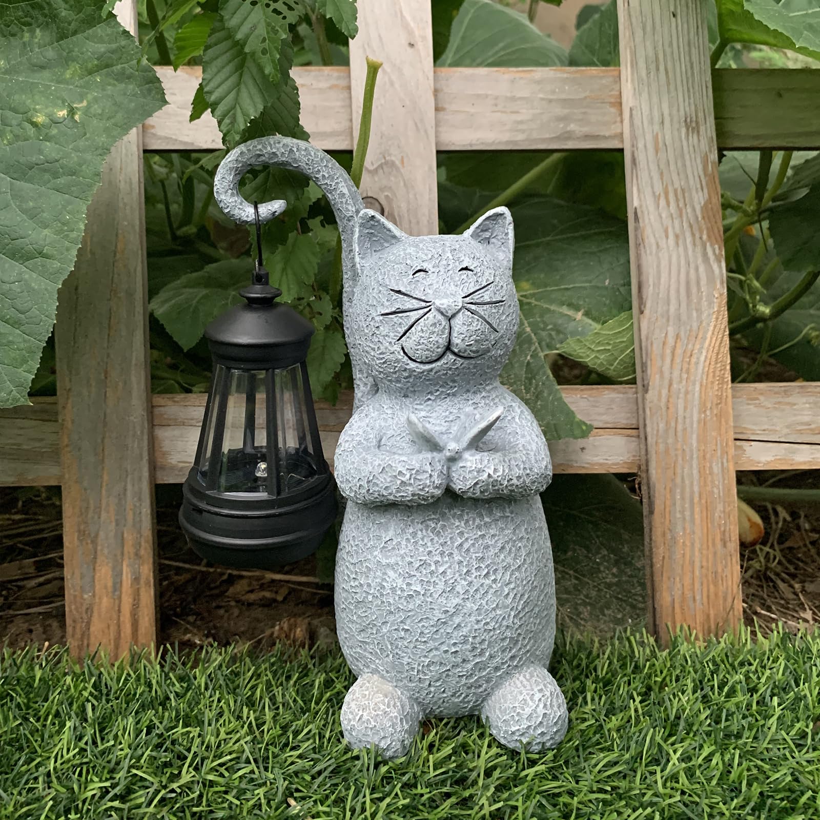 Statue De Jardin Solaire Chat Noir Avec Papillon - En Résine, Avec Lanterne Solaire LED - Décoration Pour Terrasse, Balcon, Pelouse