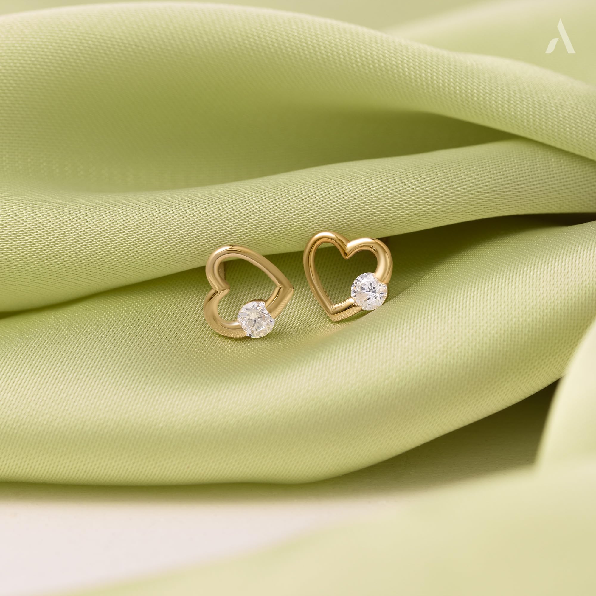 Amberta Allure Orecchini a Lobo Piccoli in Oro 9 Carati per Donna - Orecchini Oro Cuore