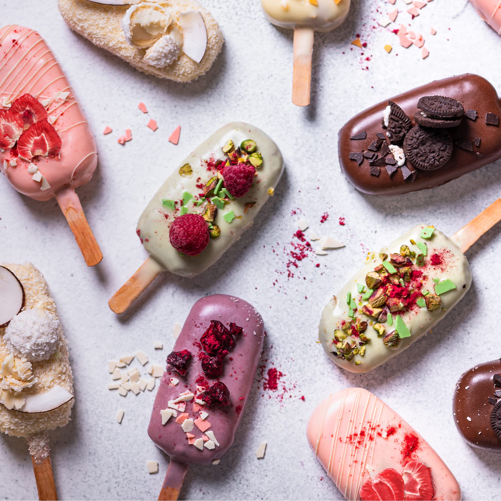 Miscela di frutta croccante liofilizzata, 12 confezioni da snack (9 x 11 g, 2 x 13 g, 1 x 20 g), fragole, lamponi, mele, anananas, mango, banane, mirtilli, spuntino senza zuccheri aggiunti