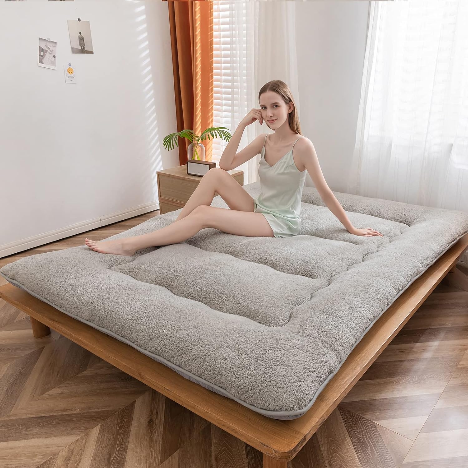 MAXYOYO Sherpa Fleece Floor Mattress Futon Mattress, Japanese Style