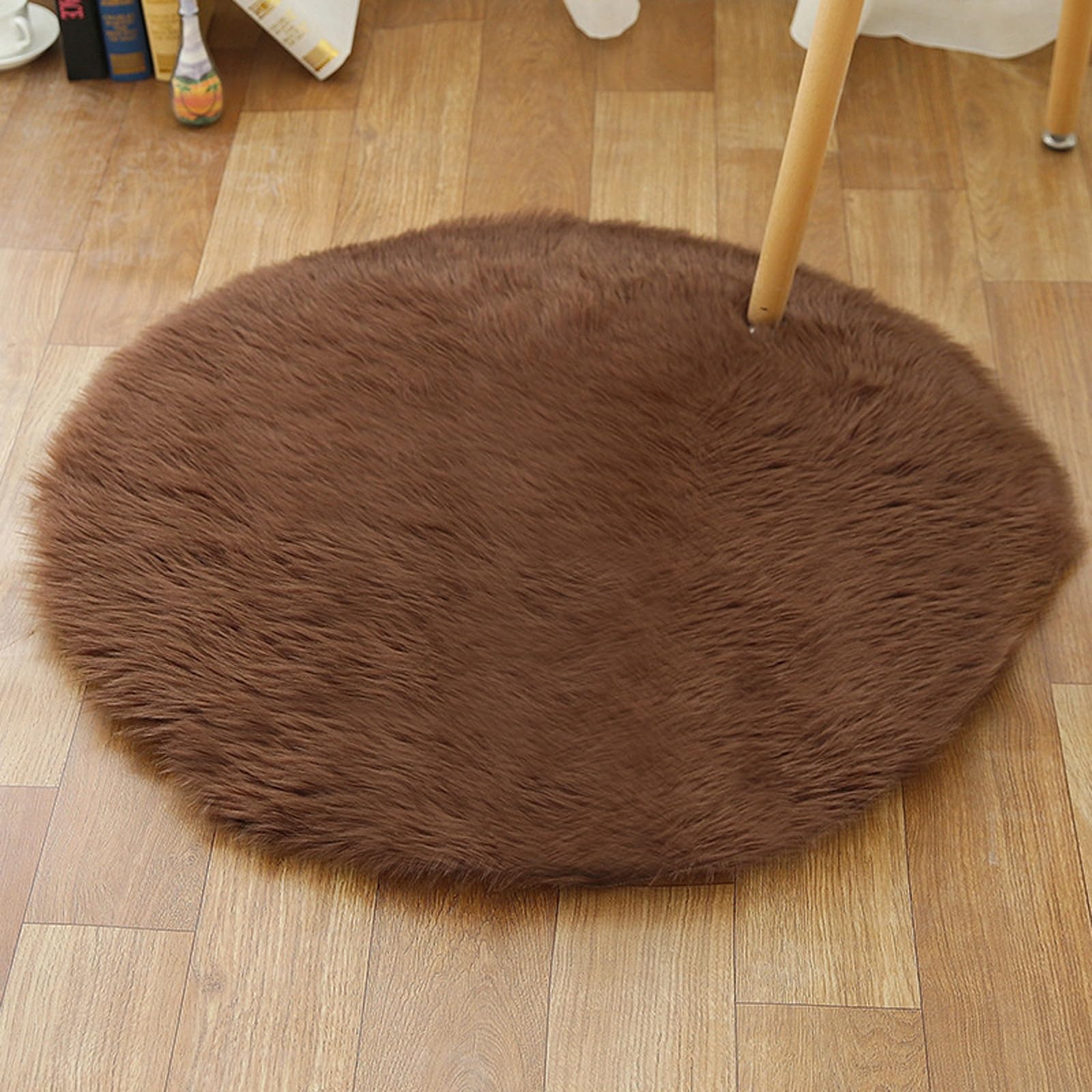 Tapis rond ultra doux café de 180 cm en fausse fourrure