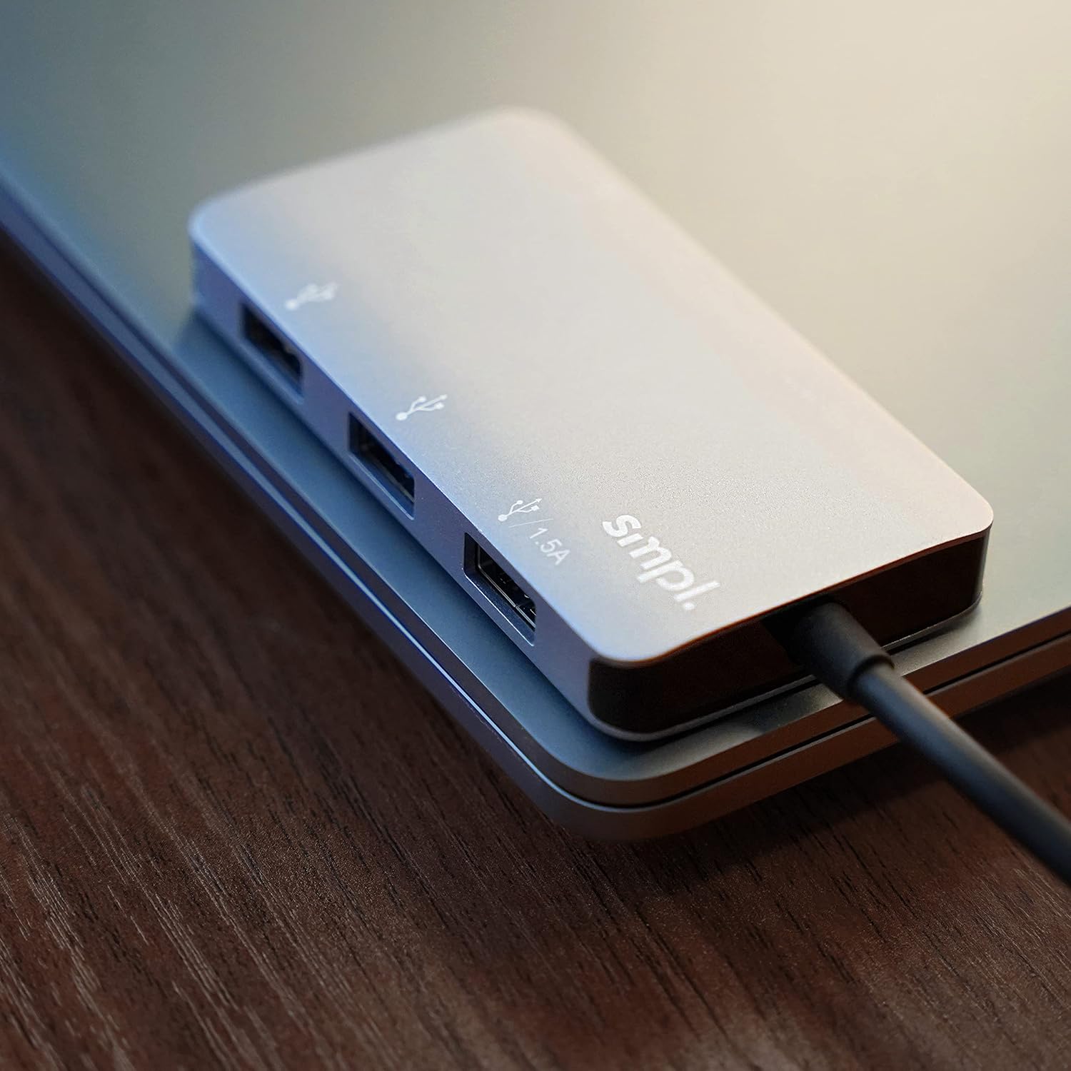 Smpl 5-in-1 USB-C Hub, Thunderbolt 3 Hub to 4K HDMI Adapter, 3 x USB 3.0, 100W PD Charger, Compatible with MacBook Pro, Air - Image 3