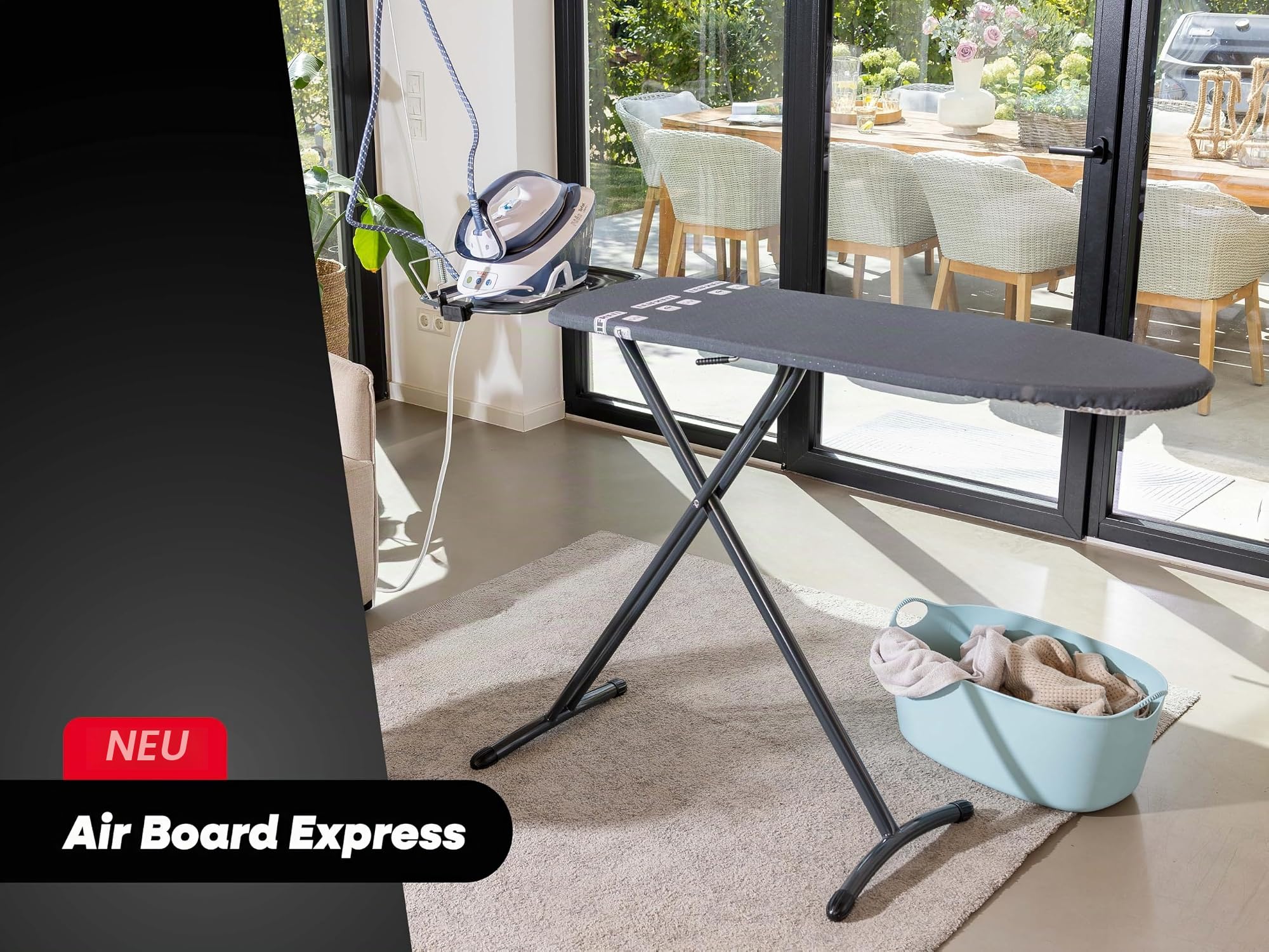 Leifheit Air Board Express M Black, Bügelbrett in stilvollem Design, 120 x 38 cm Bügelfläche, Bügeltisch geeignet für Dampfstationen, höhenverstellbar und platzsparend verstaubar, schwarz