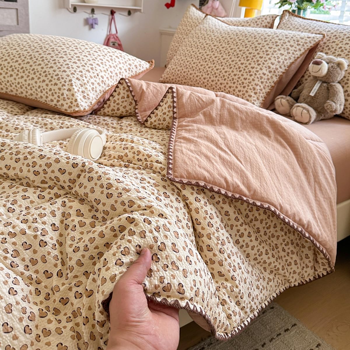 Mateju Copriletto Trapuntato in Morbida Microfibra,100gr/mq Trapuntino Quilt Modello Leggero Matrimoniale Primaverile Estivo, per Coperta Letto Singolo/Piazza e Mezza (Forma a cuore,200x230cm)