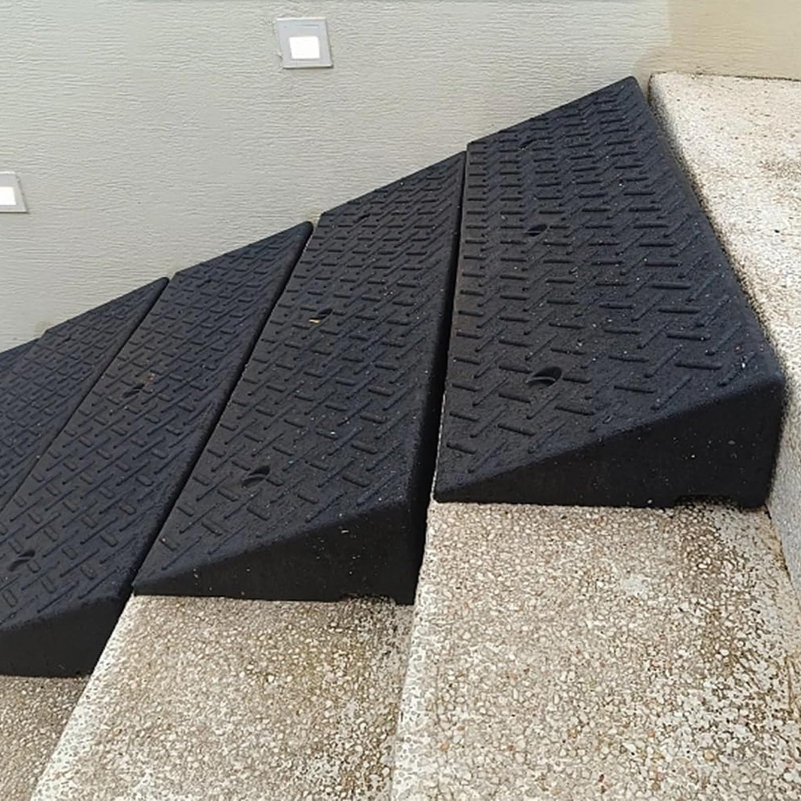 階段用スロープ Amazon.co.jp: 階段 スロープ 長さ100cm 段差プレート ステップ 車