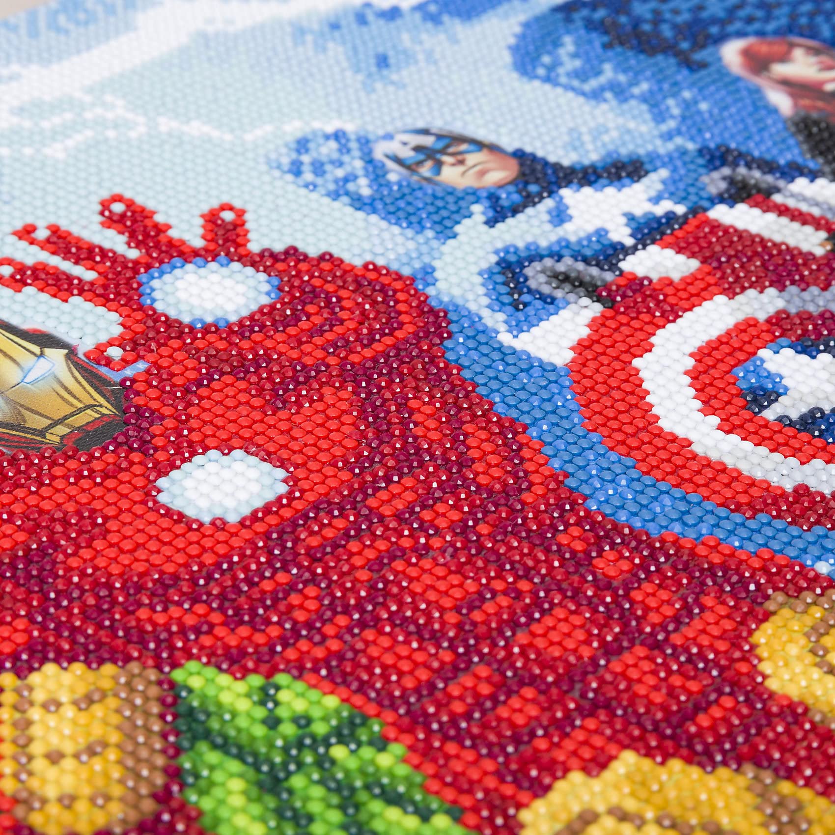 CRYSTAL ART - Kit Tableau Broderie Diamant sur Chassis Toilé - Activité Manuelle de Peinture - Loisirs Créatifs - Adulte et Enfant - Thème : Marvel Avengers - Format : 40 x 50 cm