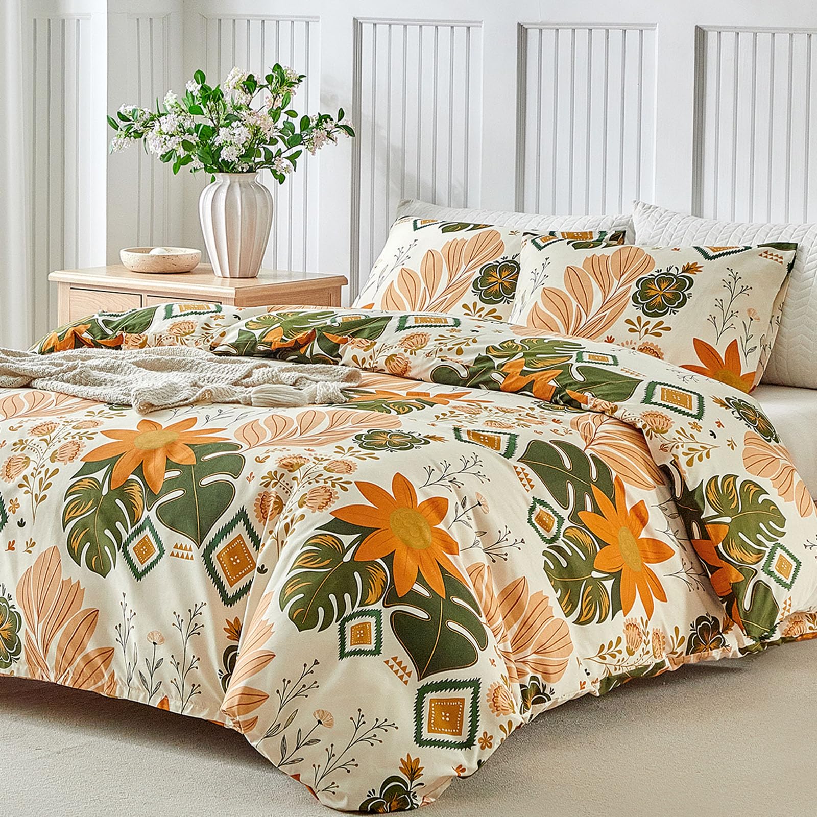 Tokokimo Duvet Cover 220 x 240 cm with 2 Pillowcases 65 x 65 cm – Vibrant Sunflowers and Palm Leaves Design – 100% Microfibre Bedding Set 220 x 240 cm Adult with Zips — image 1