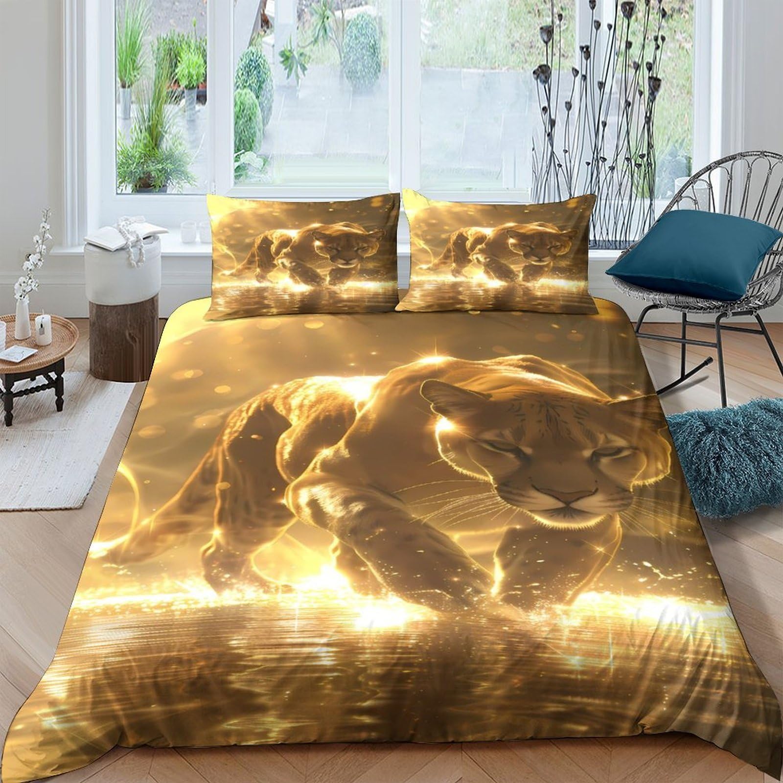 3D Printed Golden Panther Quilt Cover Durable Fabric Fantasy Art Style Comforter Cover Shrink Resistant Easy Care for Student Accommodation College Dorm Daily Use King（220x240cm）