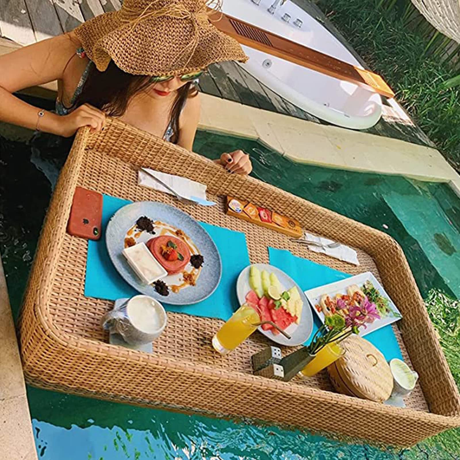Table de Petit déjeuner Flottante, Plateau Flottant pour Piscine, Plateau de Piscine Flottant Polyvalent, Table de Panier soigneusement tissée à la Main en rotin pour Servir des Boissons, br