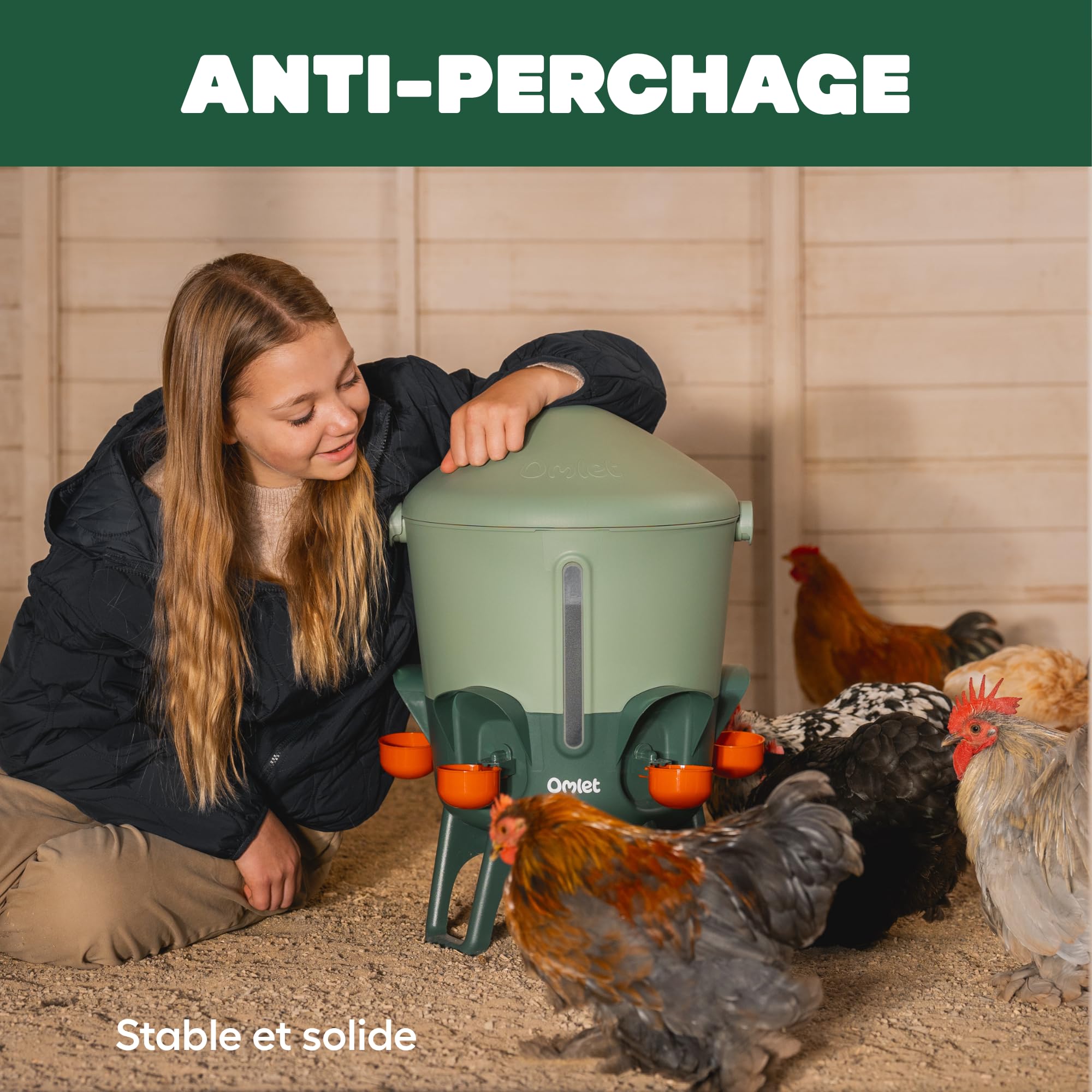 Omlet Abreuvoir isolé pour Poules 11 L | Eau Plus Propre Plus Longtemps | Distribution Automatique Hygiénique | Embouts Tasse et tétine Inclus | sans BPA | Vert Sauge