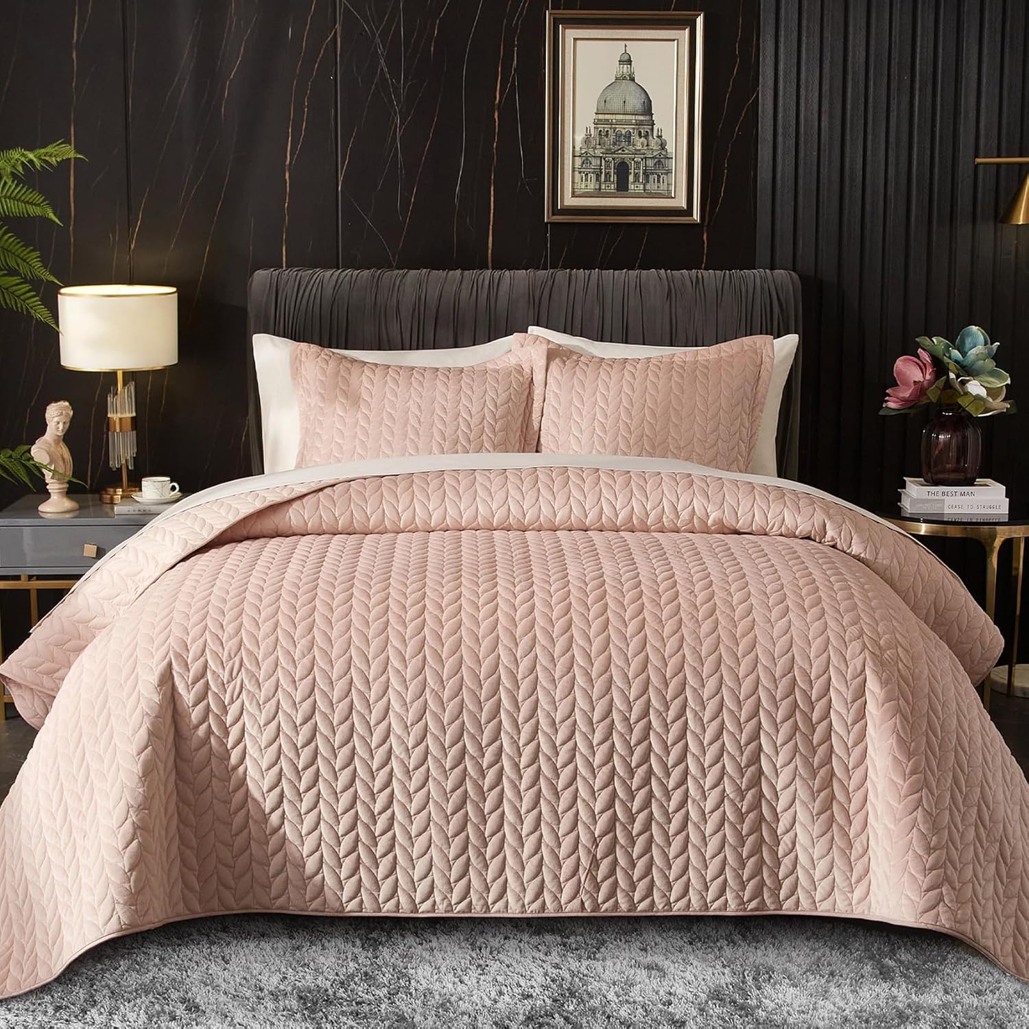 Ivellow Velvet Quilt Queen Size, Pink Lightweight Bedspread