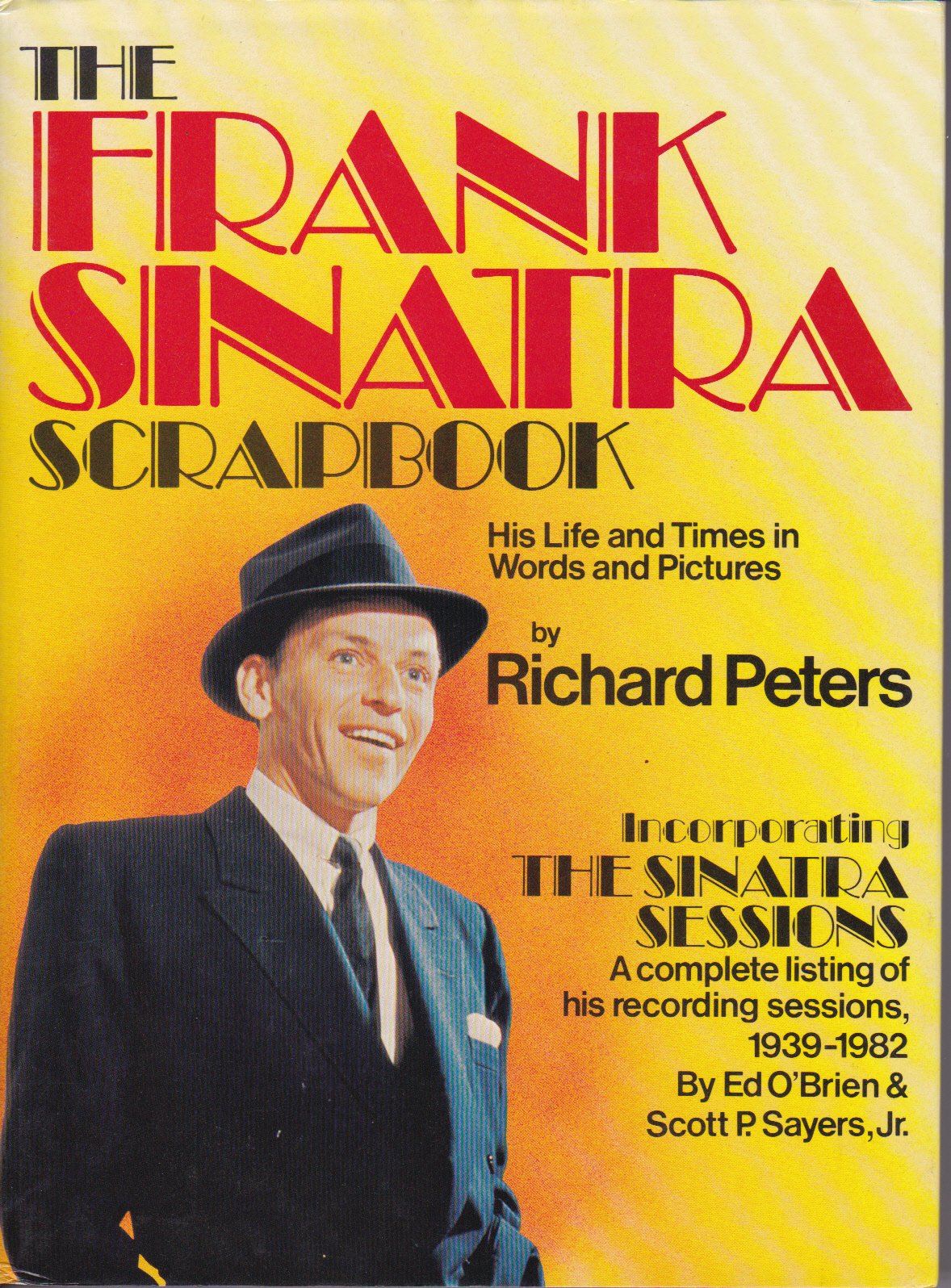 Frank Sinatra Scrapbook album photos biographie souvenir de musique