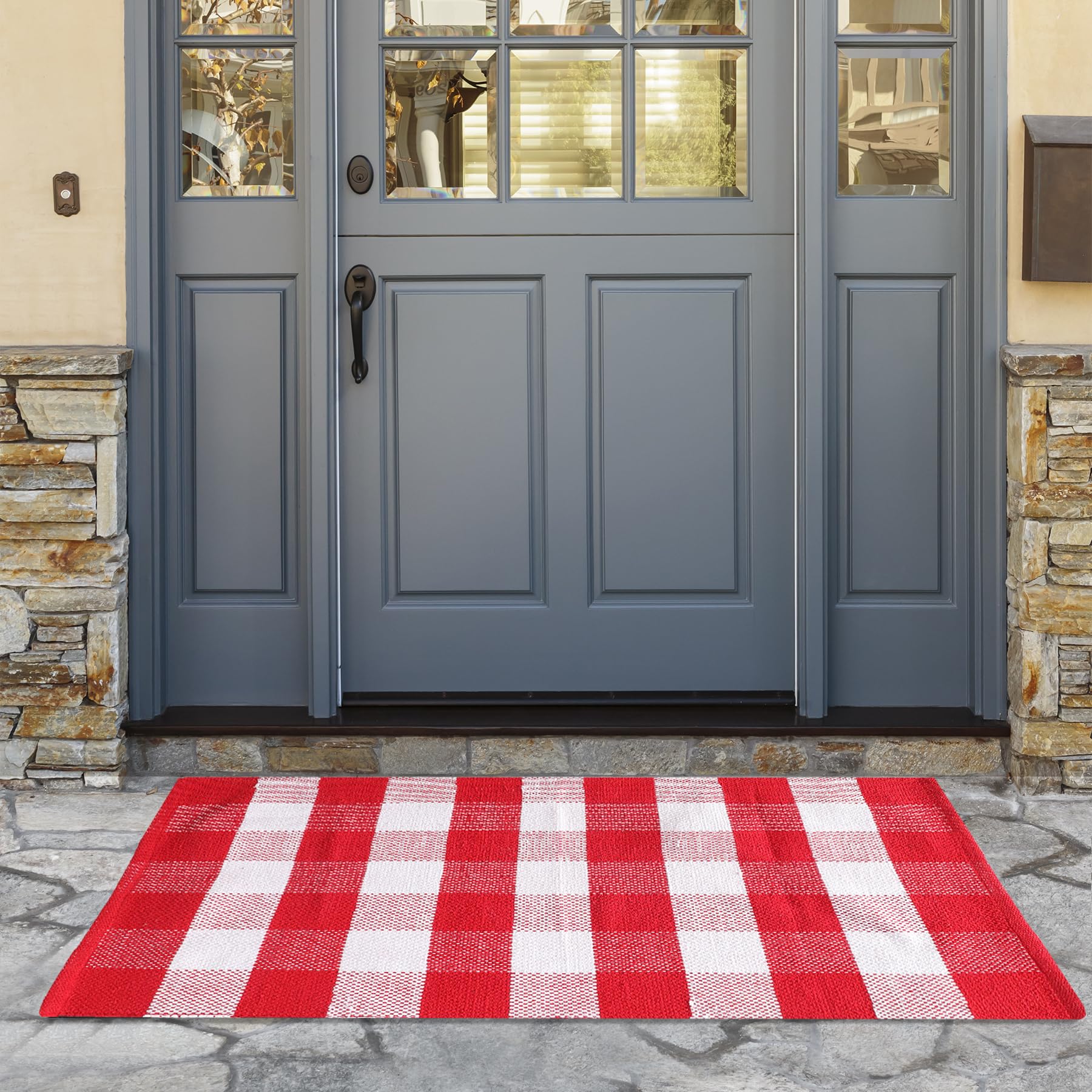 HOMEMONDE Buffalo Checked Rug 27.5" x 43" | Red and White Cotton Plaid Washable Doormat | Outdoor Indoor Area Rug for Layered Front Door Mats, Porch,