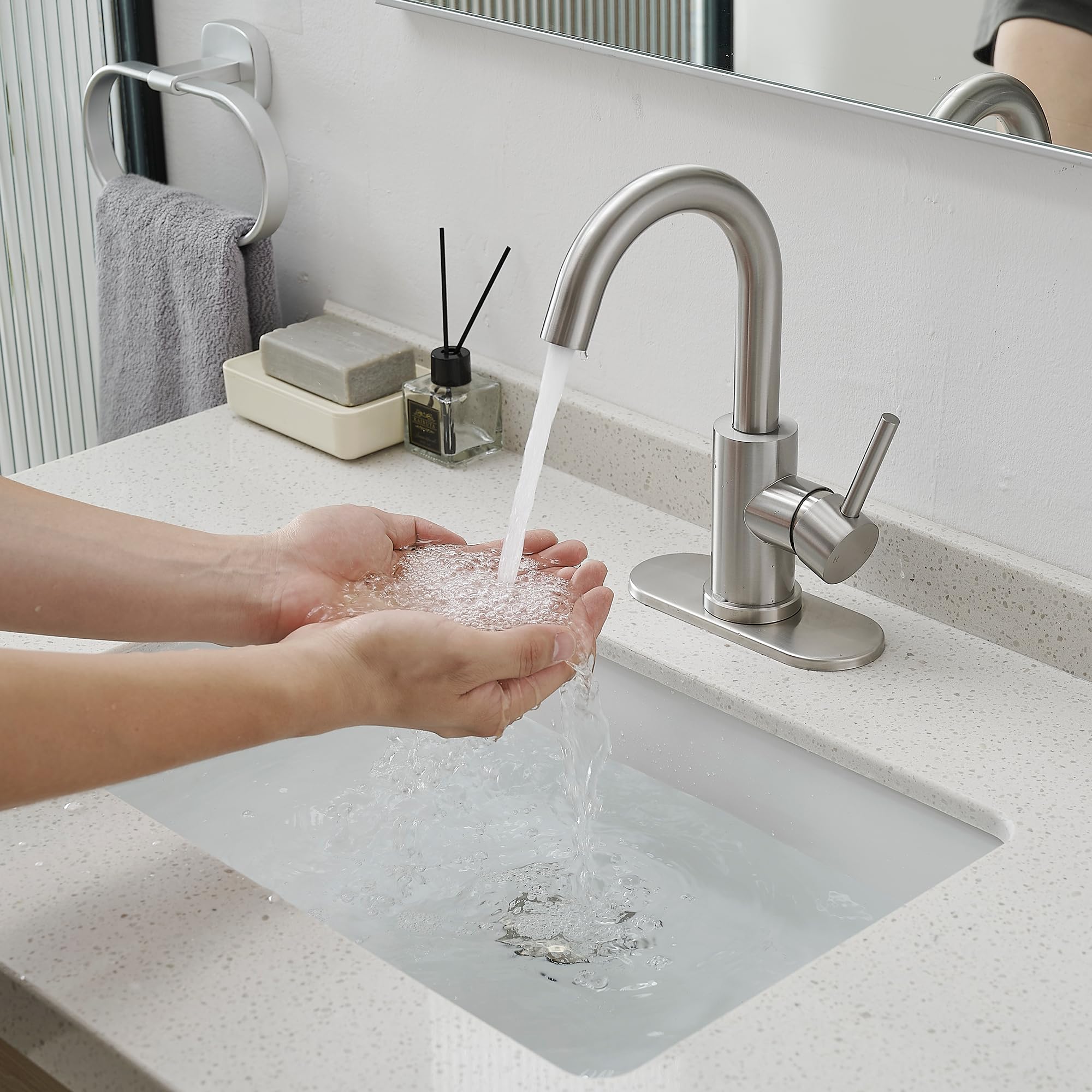 Grifos de baño para fregadero de níquel cepillado