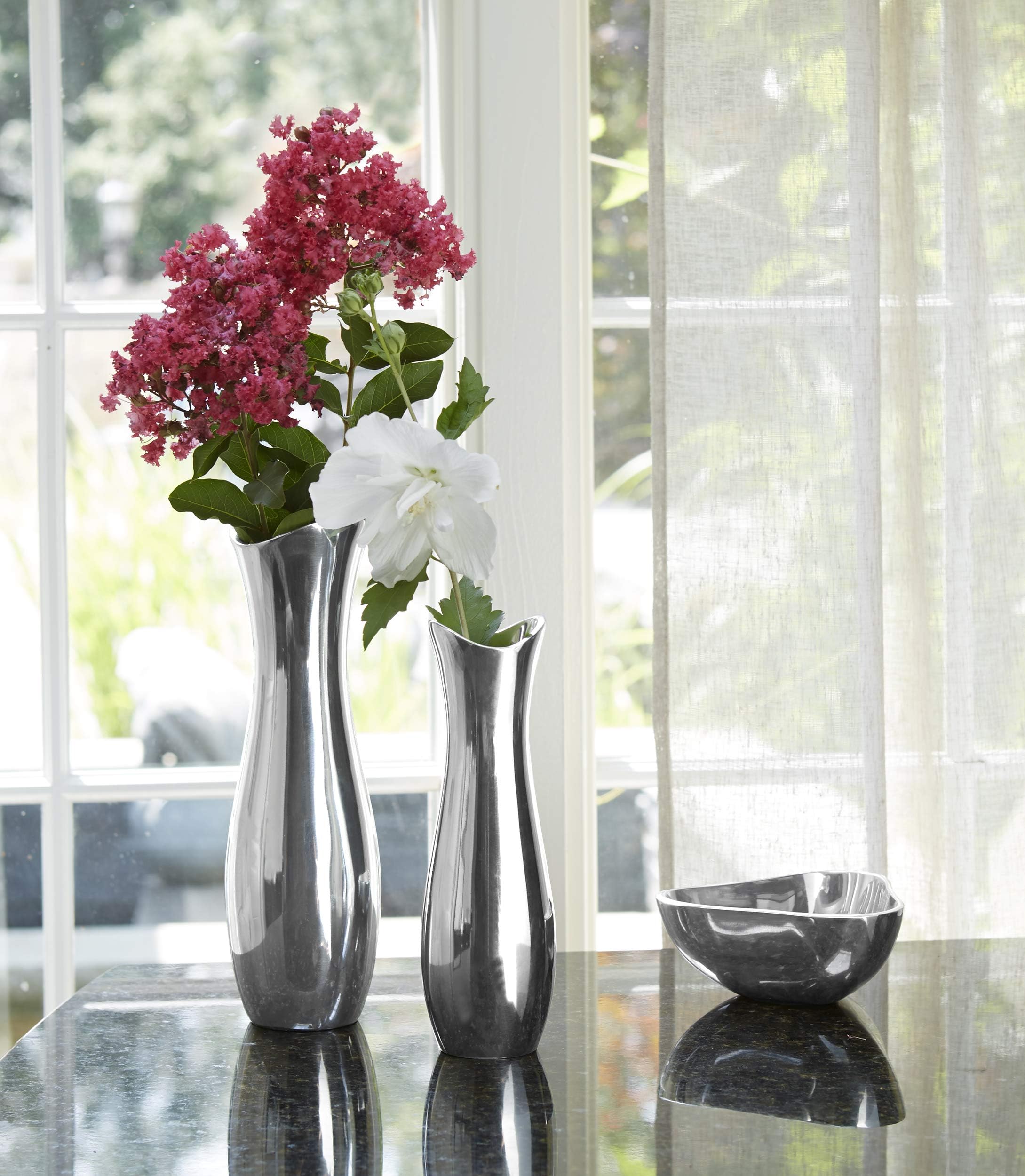 Amazon.com: nambe Stryker Flower Vase | 9-Inch | Vases for