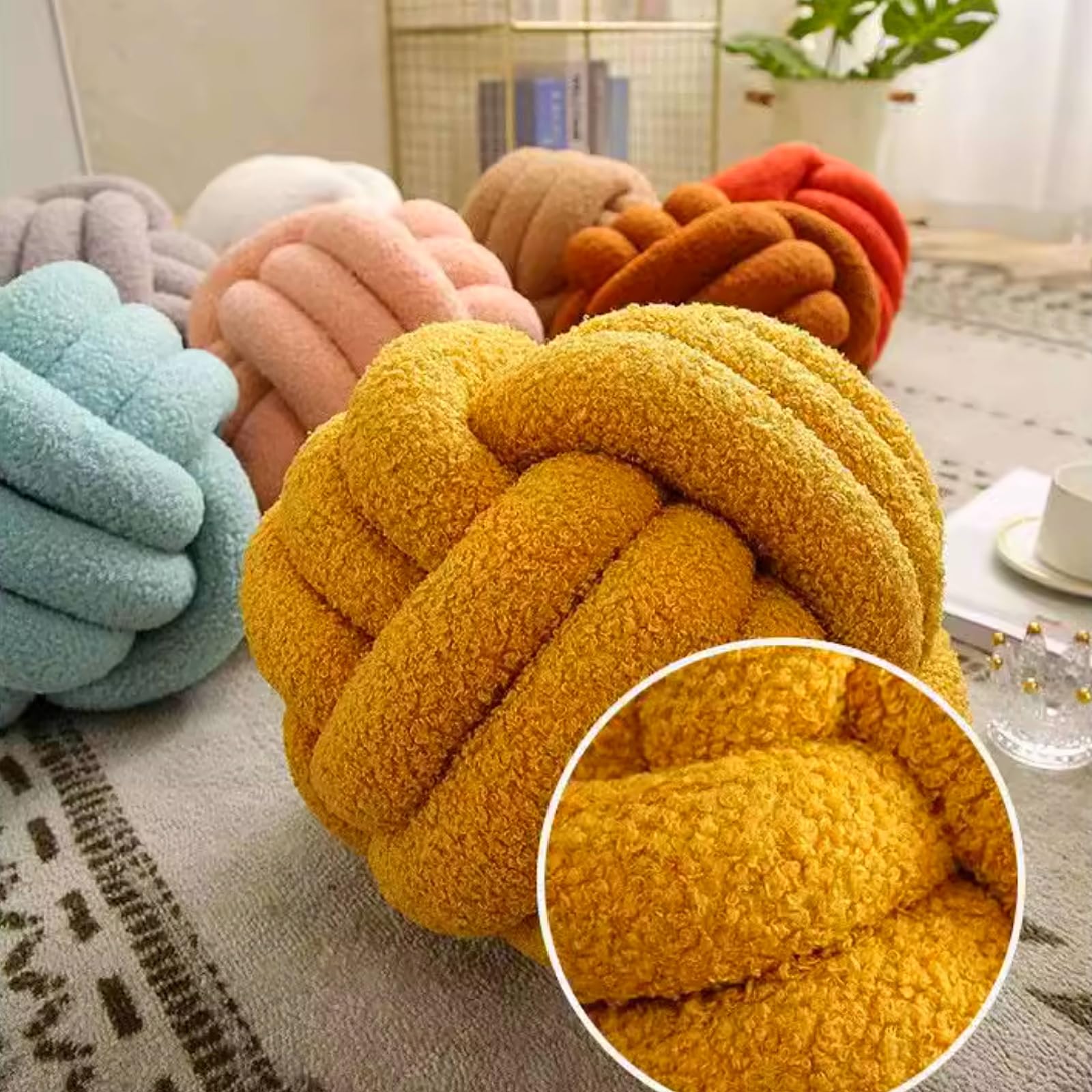 Fay Bless - Cuscino moderno a forma di nodo per la casa, morbido e rotondo, fatto a mano, per camera da letto, letto e soggiorno (Beige, 28CM)