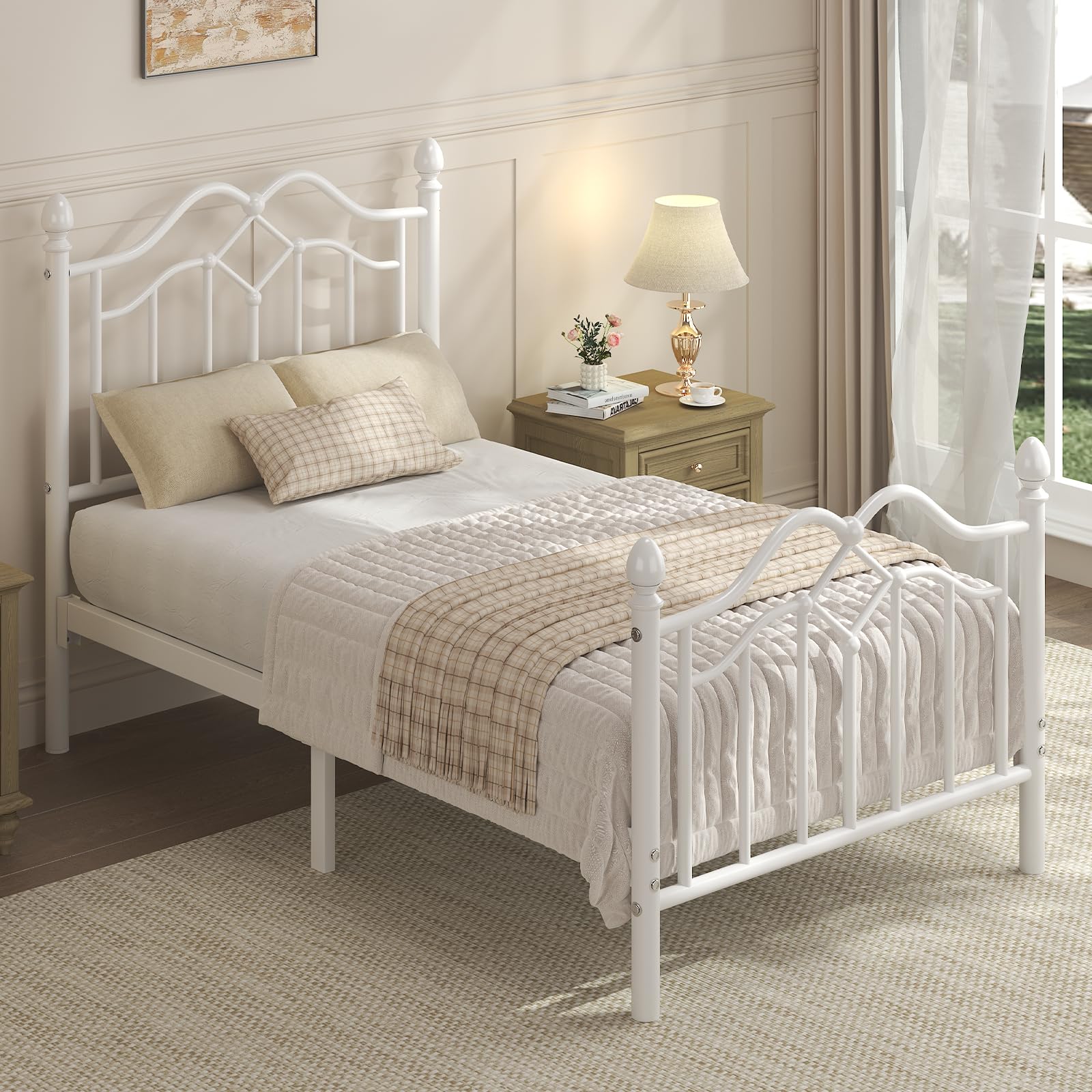 LoVinson Metal Headboard Bed