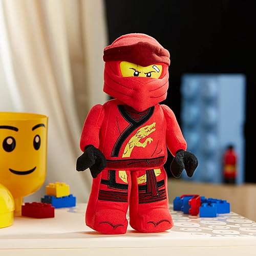 Vista 2 de Manhattan Toy Lego Ninjago Kai Ninja Warrior - Personaje de peluche (13 pulgadas)