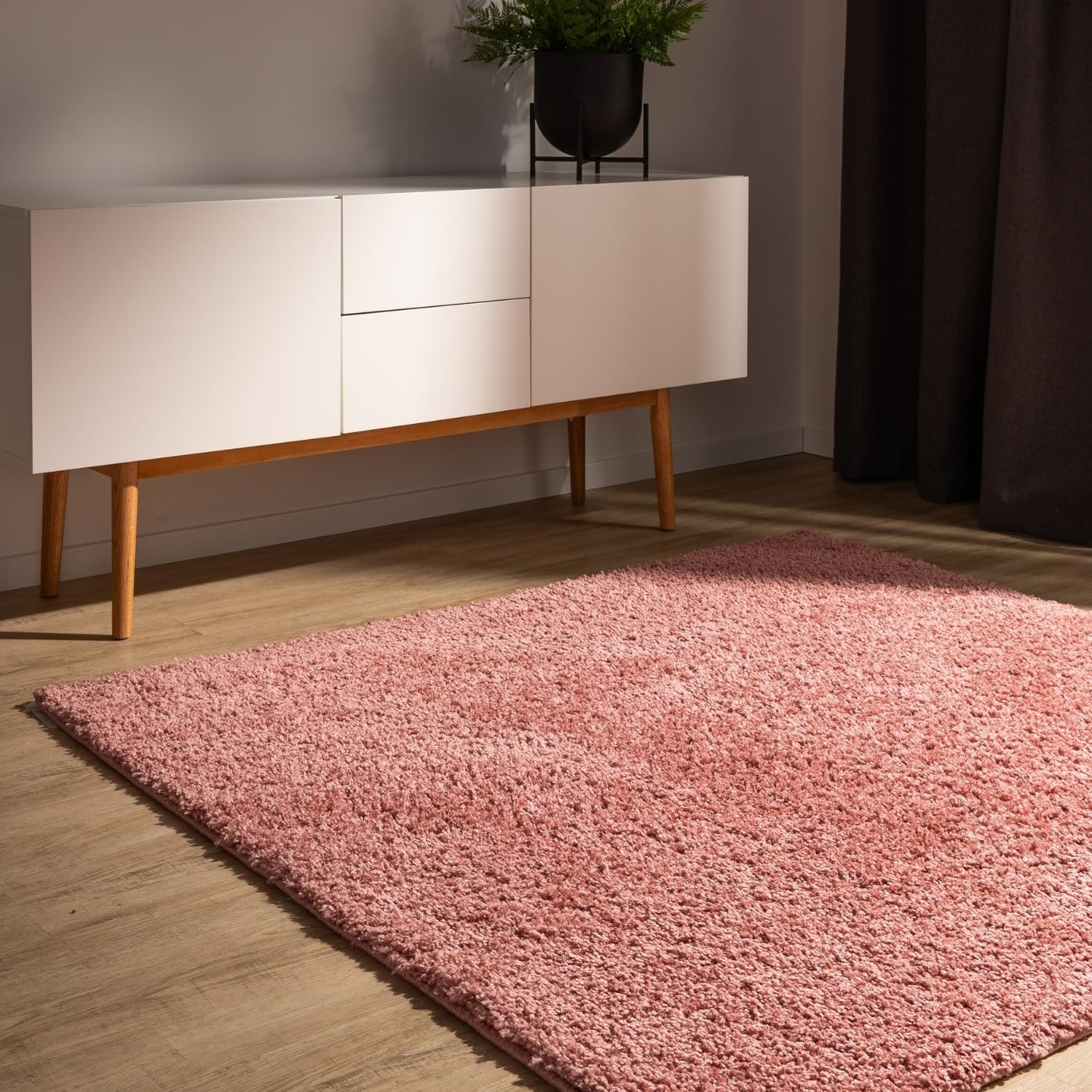 benuta Basic Hochflorteppich Teppich Wohnzimmer Sohari - Rosa 160x160 cm - Minimalistischer Look - Weich & Waschbar - Für Schlafzimmer, Flur oder Esszimmer - Geeignet für Fußbodenheizung