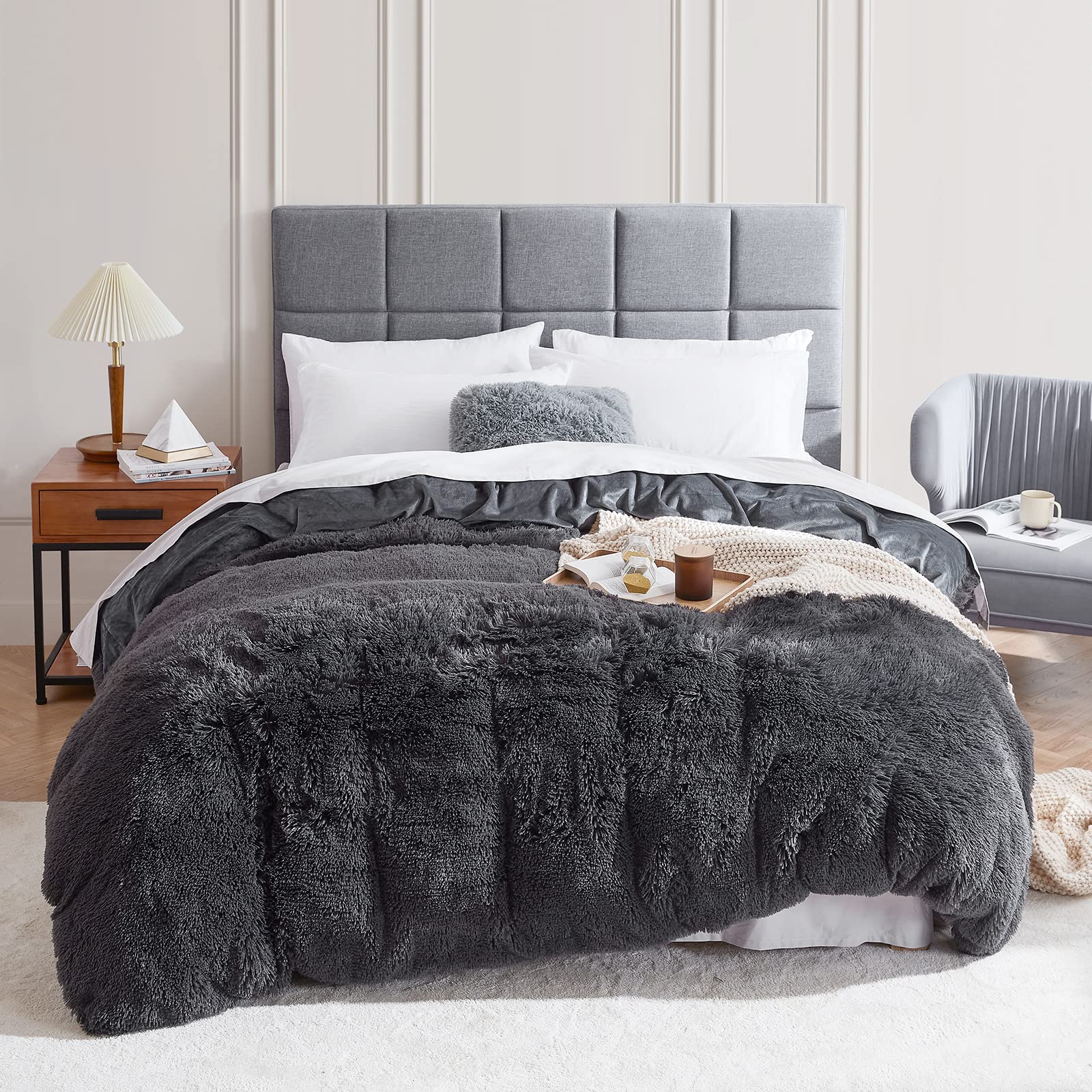 Amazon.com: EHEYCIGA Faux Fur Duvet Cover, Ultra Soft Shaggy Fluffy  Comforter Cover with Luxury Velvet on Reverse Zipper Closure 1PC (1 Duvet  Cover, Dark Grey, Queen) : Home u0026 Kitchen