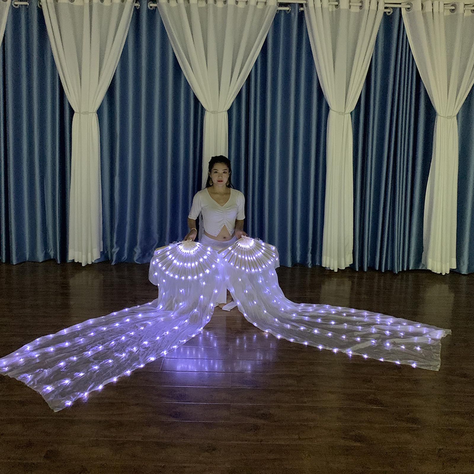 Ventaglio danza del ventre lungo 1, 8 m ricaricabile per spettacoli teatrali danza del ventre e fotografia creativa Forniture per feste ballo Ventilatore a LED per appassionati feste