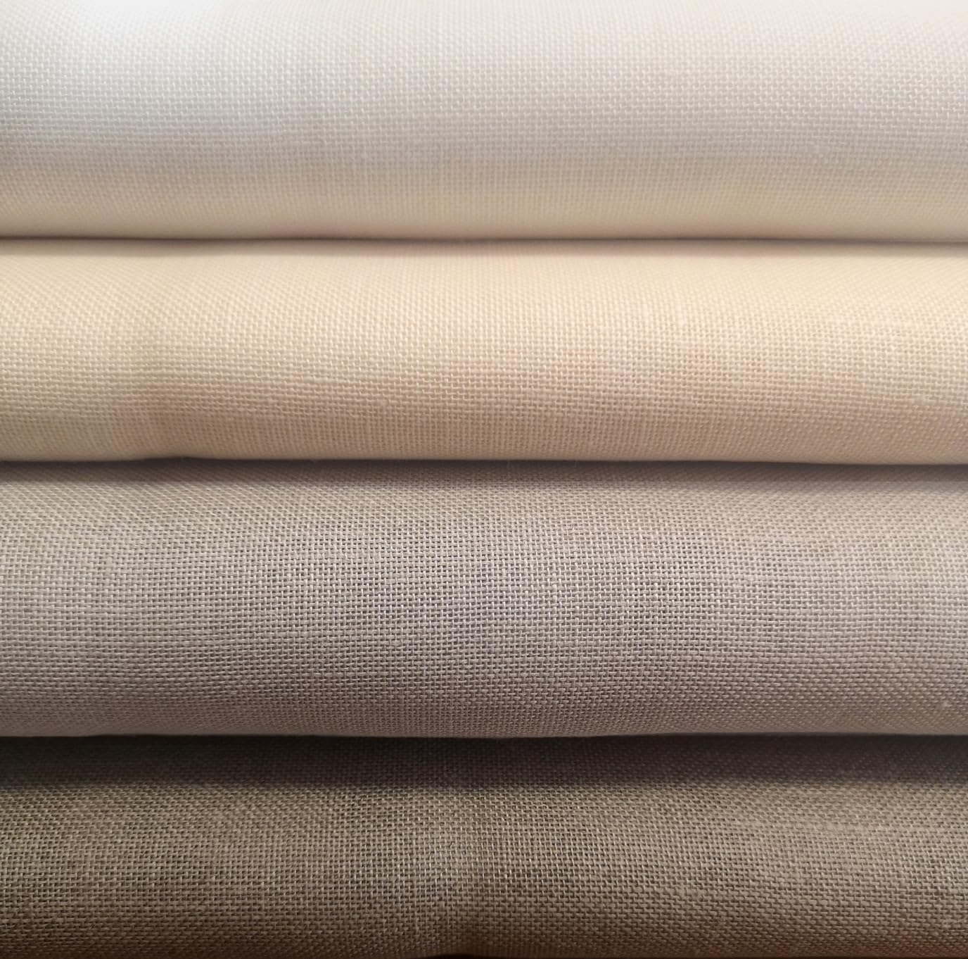 Amazon.com: Zweigart 25ct Dublin 100% Linen evenweave for