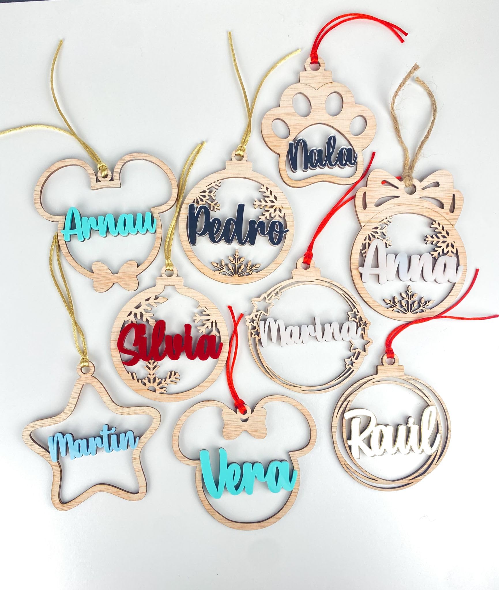 Little_Dreams_ Bolas de navidad personalizadas con nombre de madera y metacrilato de colores, adorno navideño, ornamento, Cordel incluido, Originales,decoración navideña Para árbol de navidad