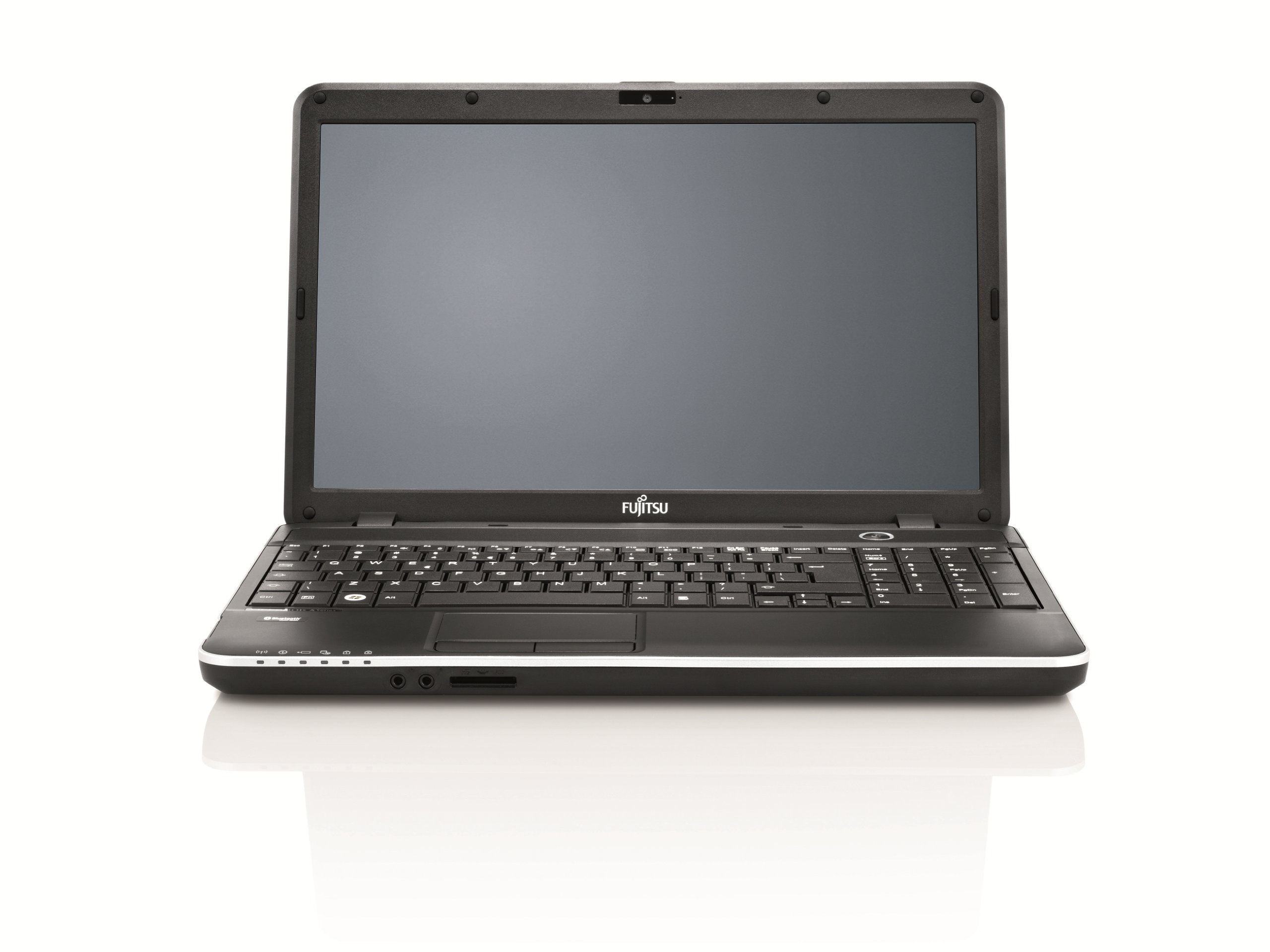 LIFEBOOK AH520/2A 型名 FMVA52ALPJ Fujitsu Lifebook AH512 Intel® 2200 MHz 2048 MB Portable HD GPU