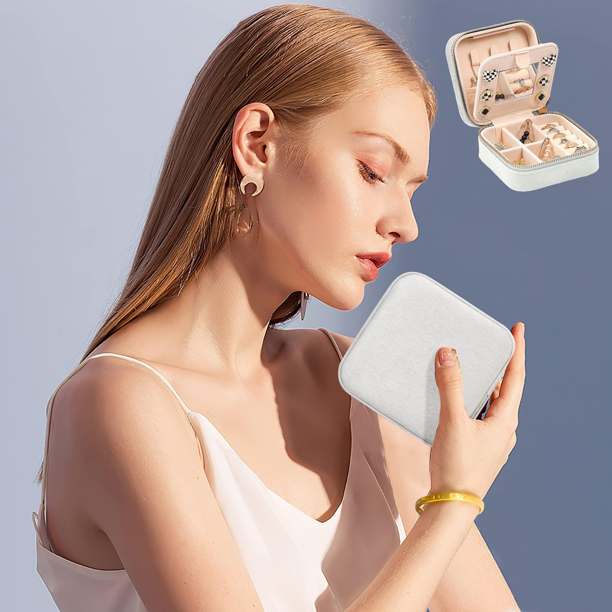 Sweet sevenSweet seven Portable Travel Velvet Jewelry Box with Mirror - Mini Gifts Case for Women and Girls - Compact Organizer for Rings, Earrings, Necklaces, and Bracelets（White）