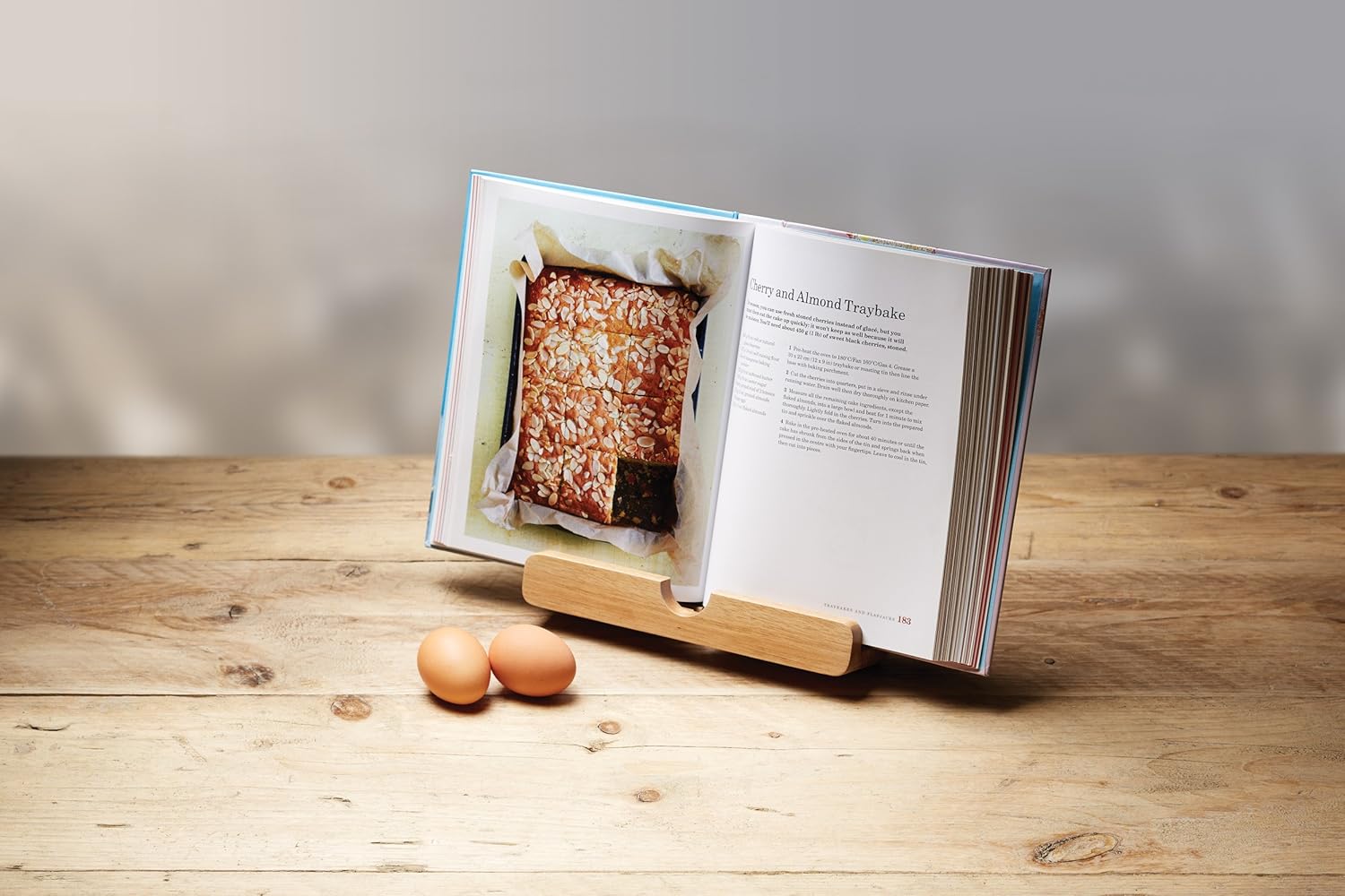 KitchenCraft Natural Elements Recipe Book Holder/Tablet Stand, Acacia Wood, Brown, 24 x 18.5 x 6.5cm