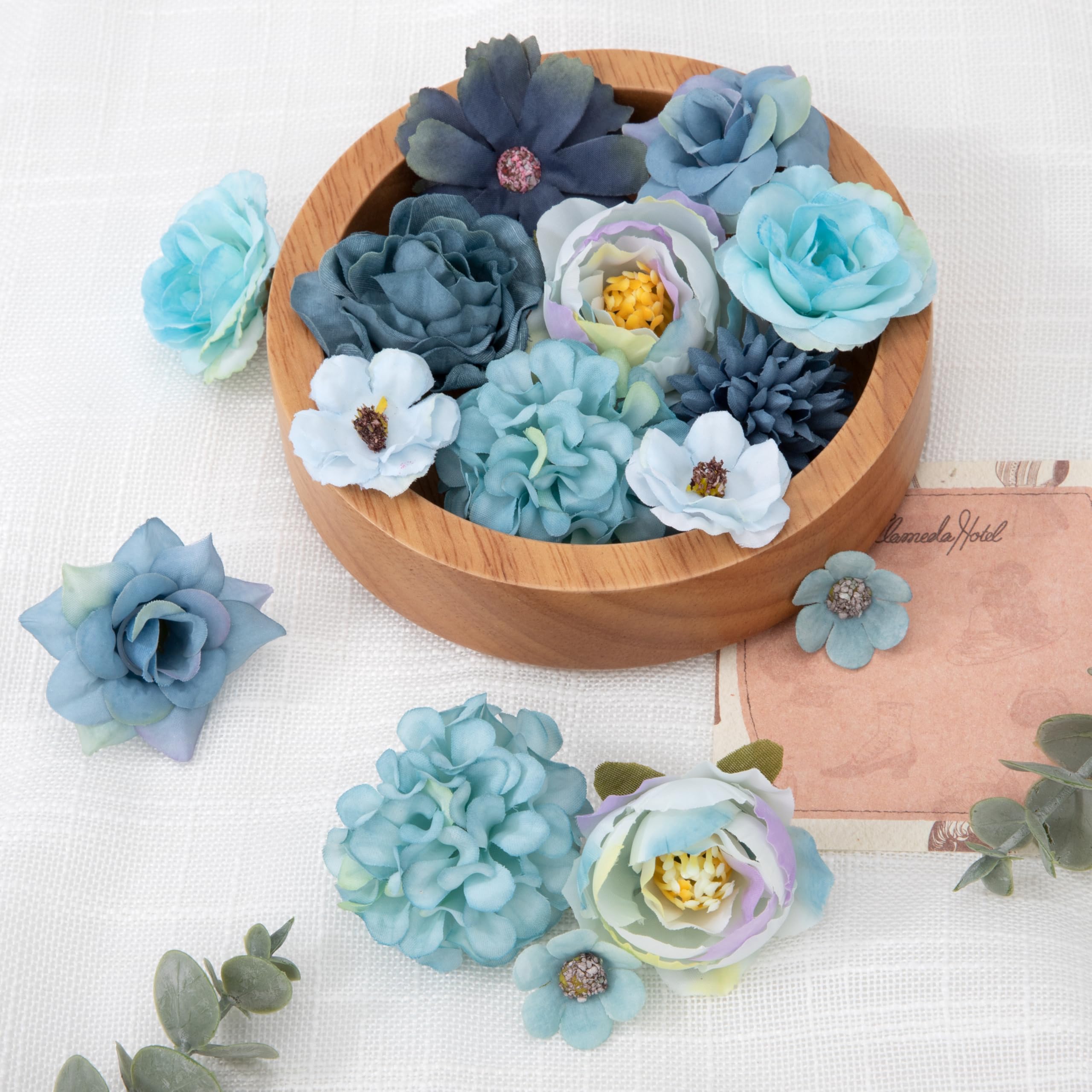 Lot De 42 Fleurs Artificielles Bleues Prelisee - 13 Variétés De 2 à 13 Cm Pour Déco DIY, Mariage, Scrapbooking