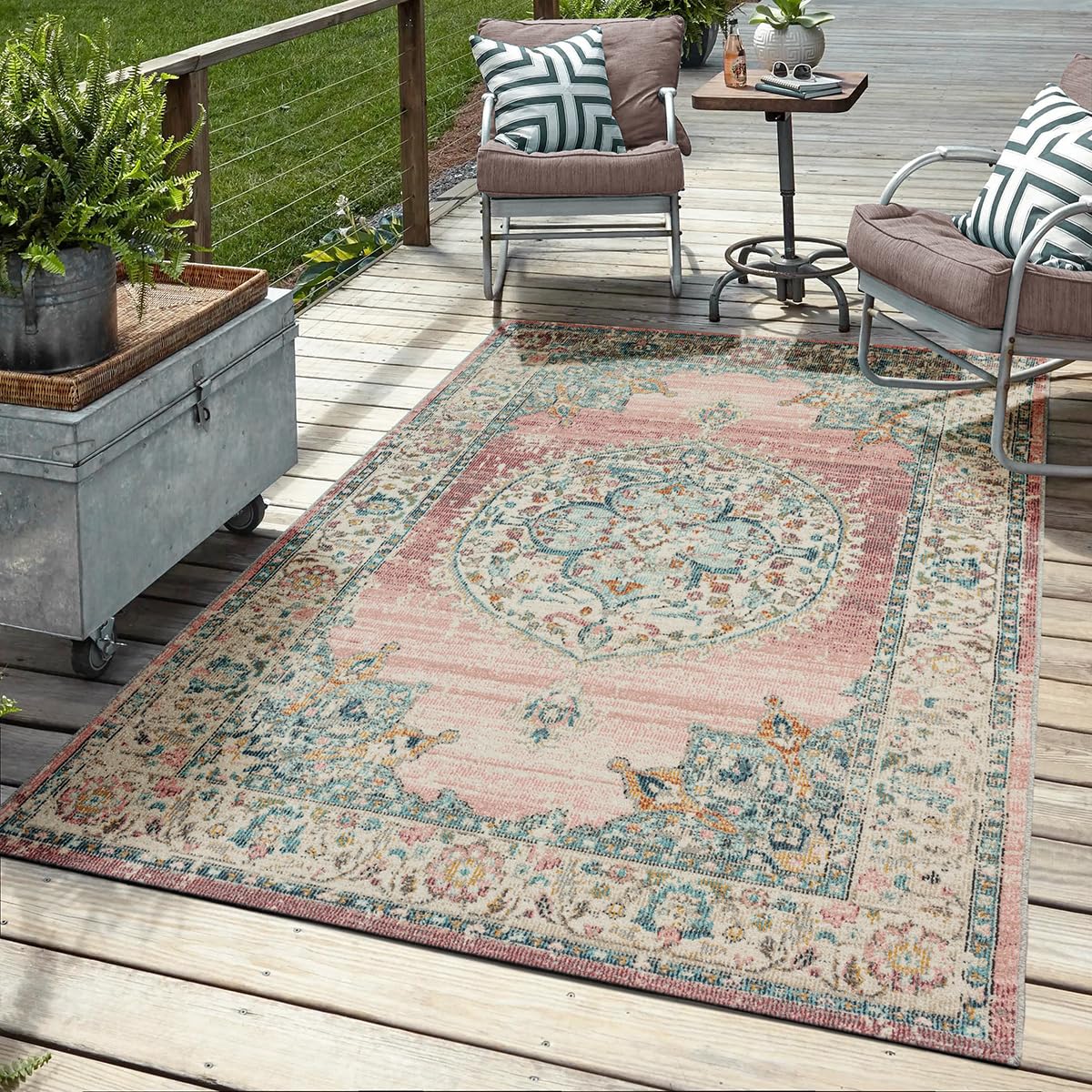 Mias Teppiche Mia's Bliss Rugs, Robust Outdoor Rug, Modern Design, Weatherproof and UV-Resistant, for Balcony, Patio and Conservatory, but also Suitable for Kitchen or Dining Room, Pink, 120 cm Round