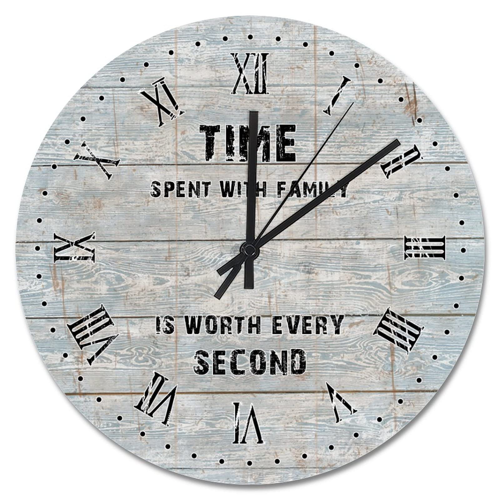 Horloge murale en bois vintage pour une déco de cuisine chaleureuse