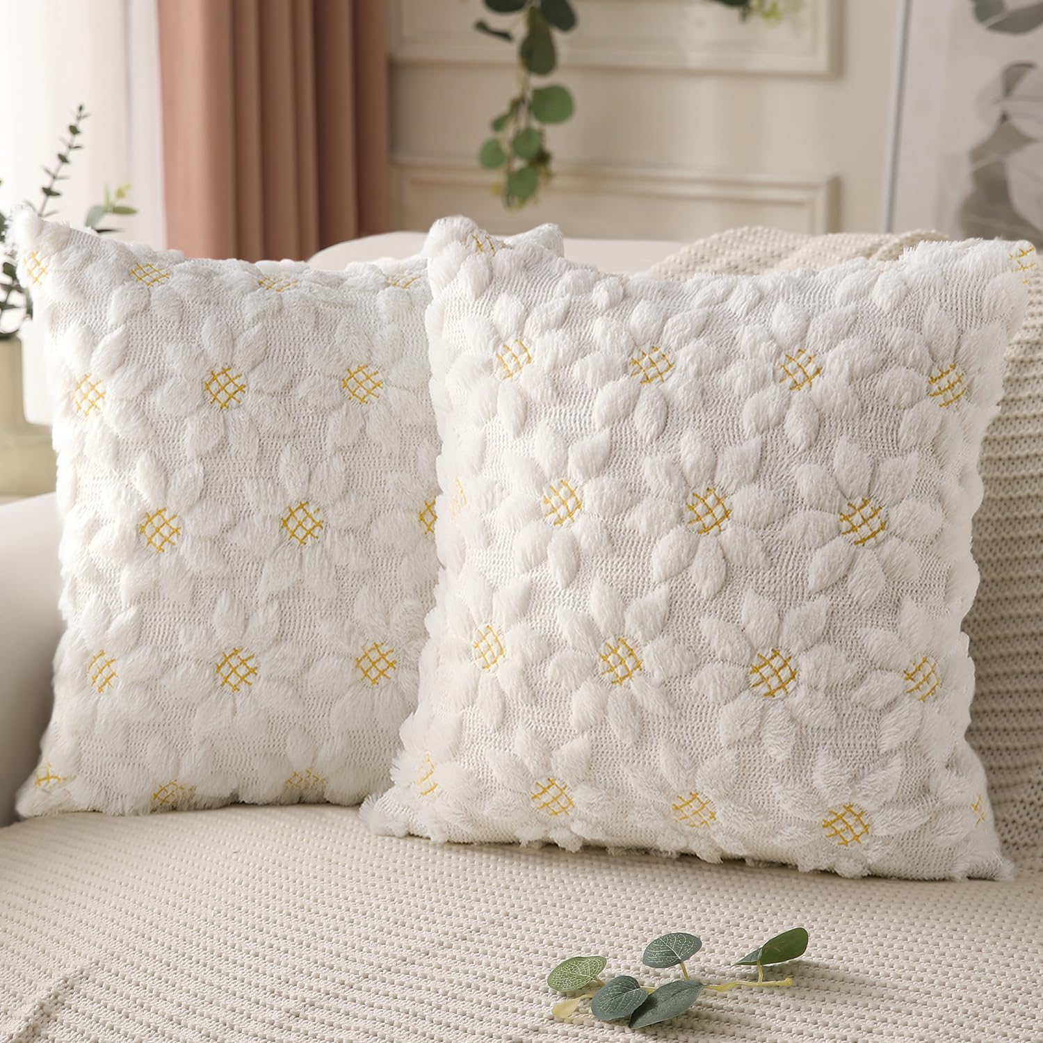 MEIVINES Cream White Cushion Covers Set of 2 Spring Summer Cushion Covers 45 x 45 Sunflowers Faux Fur Decorative Pillow Case Cover for Living Room Bed Sofa