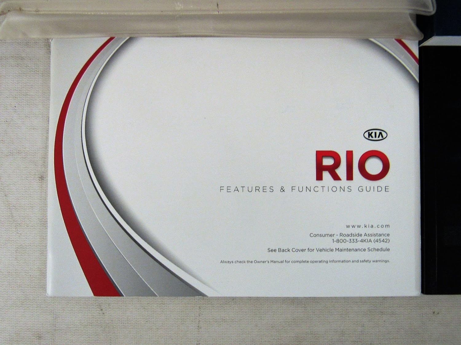 Cover of the Kia Rio Features & Functions Guide