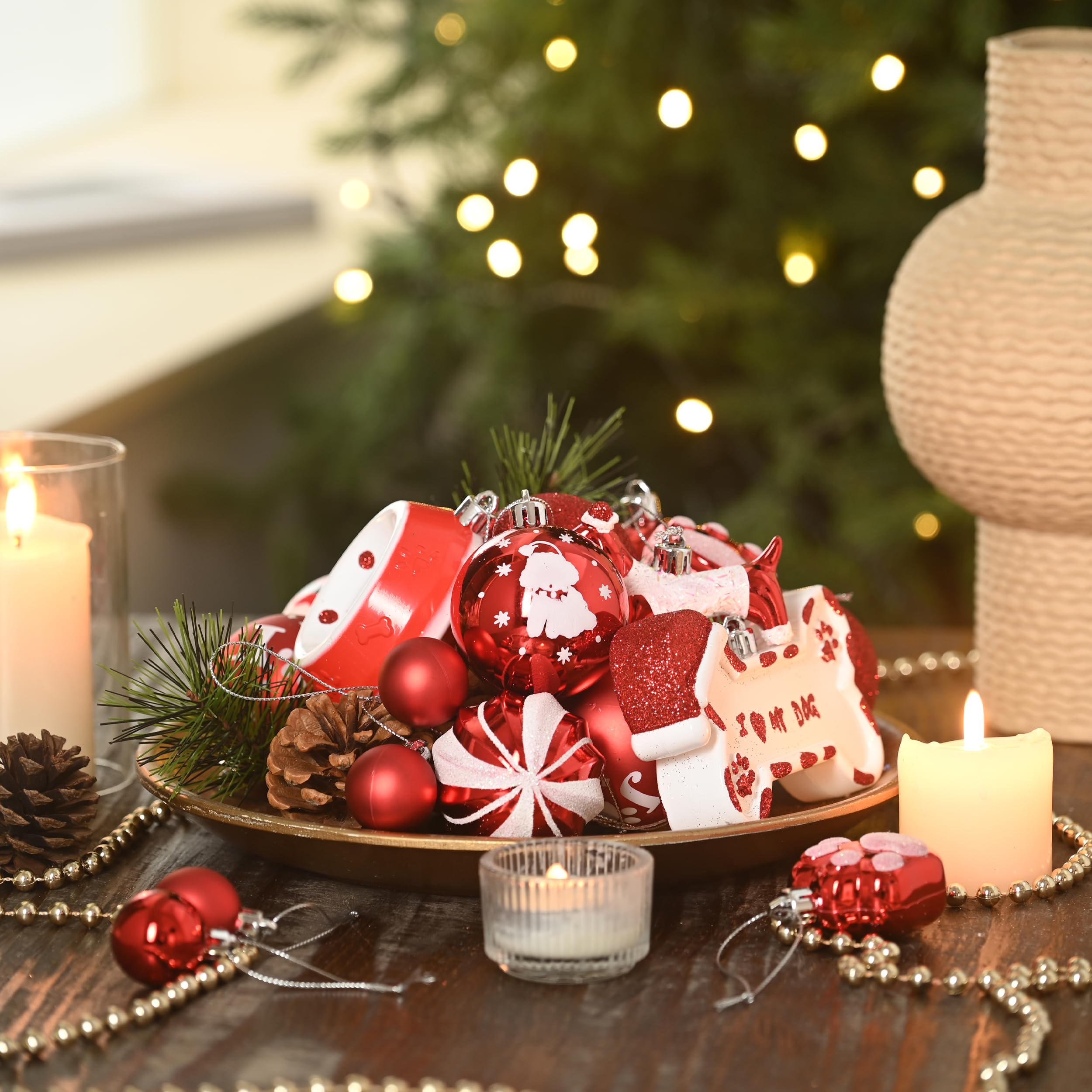 DecorbyHannah Adornos de Navidad, 40 unidades, decoraciones de árbol rojo y blanco, juego de bolas de Navidad inastillables con temática de cachorros, bolas decorativas colgantes a granel para
