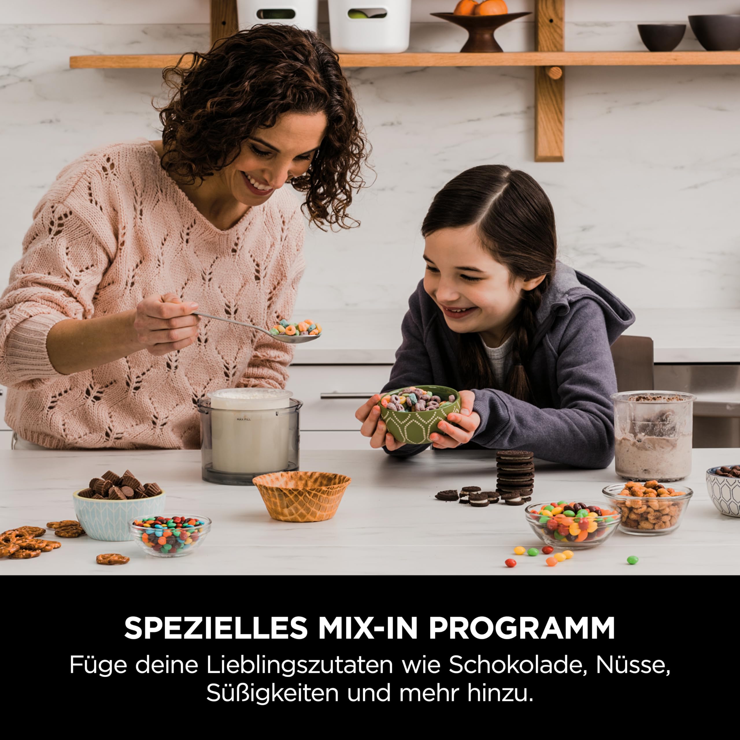Ninja CREAMi Eismaschine NC302EU 1,4L Schwarz/Silber 7 Programme 2 Behälter