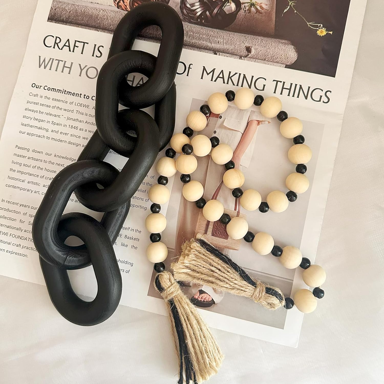 2 Pieces Decorative 5 Link Wooden Chain Decor and Bead Boho Farmhouse Rustic Home Table Decor Coffee Table Shelf Aesthetic Modern Bookshelf Table Wooden Decortion (Black) - Image 3