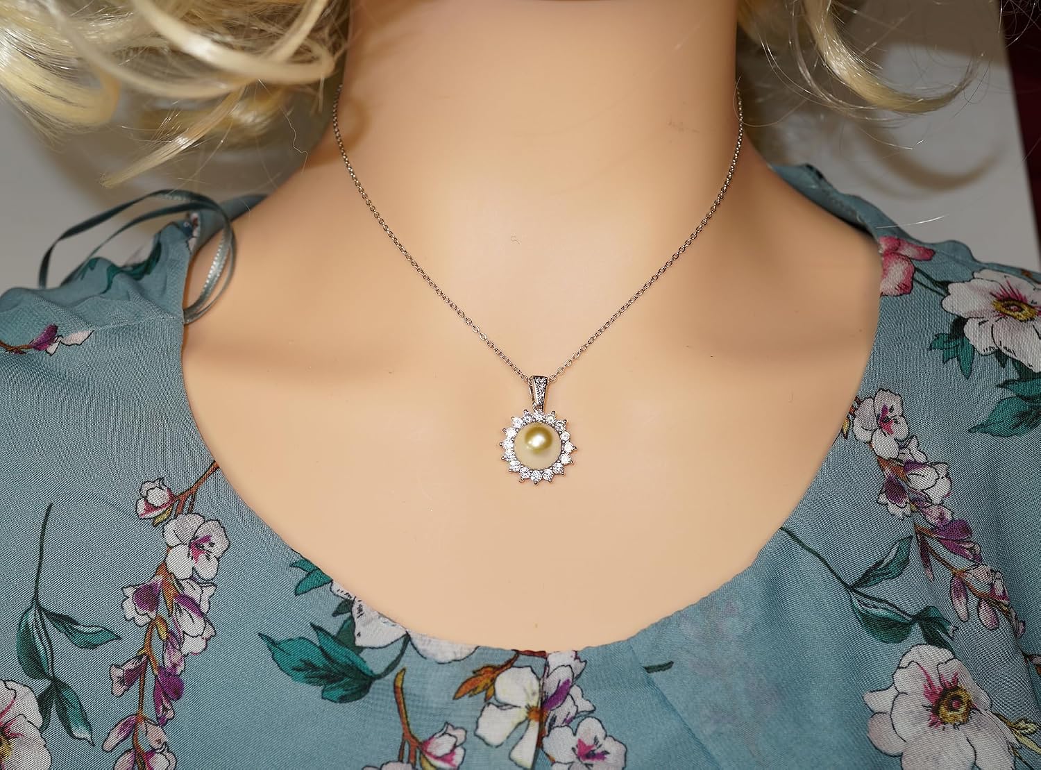 10mm South Sea Pearl Pendant Necklace with Diamonds for Women - 10mm Cultured Pearl Necklace with Diamonds Single Pearl Necklace for Women with 925 Sterling Silver Chain