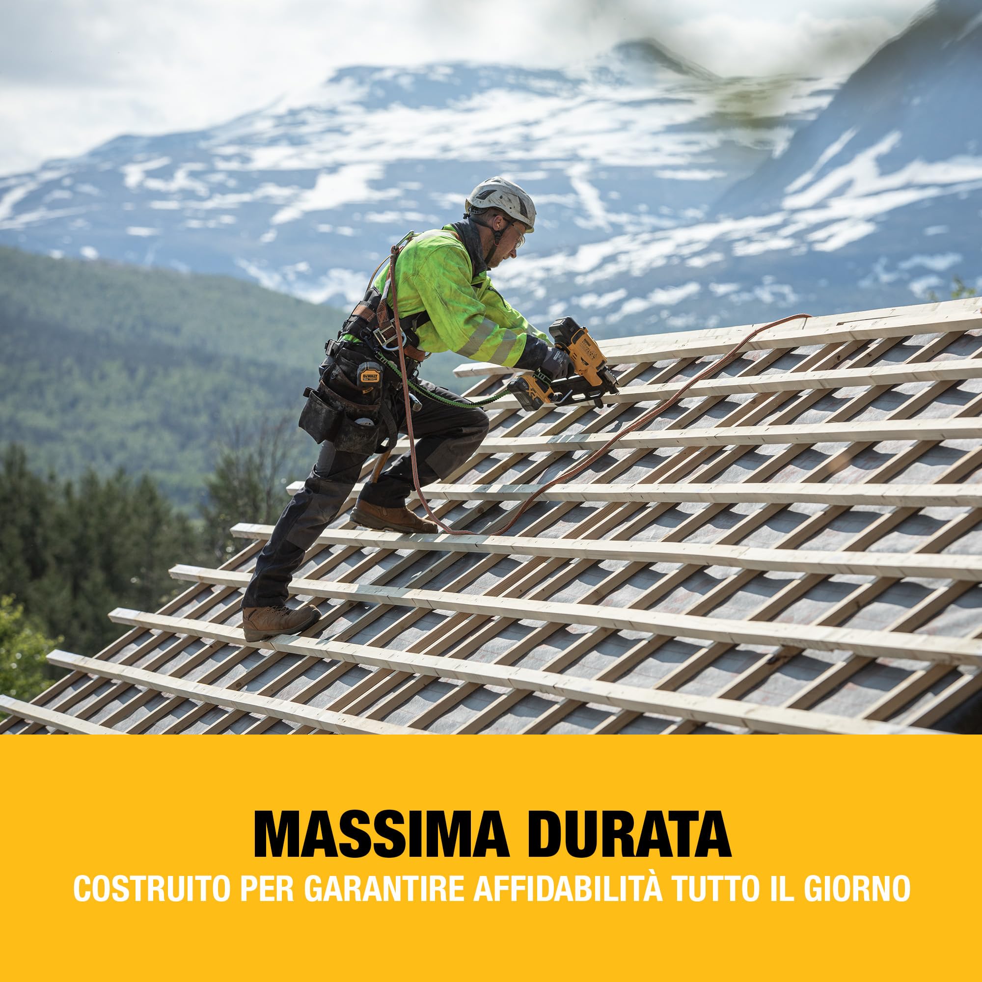 DEWALT Kit doppio di chiodatrici senza spazzole 18V XR con 2 batterie da 5,0Ah, caricabatterie e valigetta TSTAK, spina UE, DCK246P2T-QW