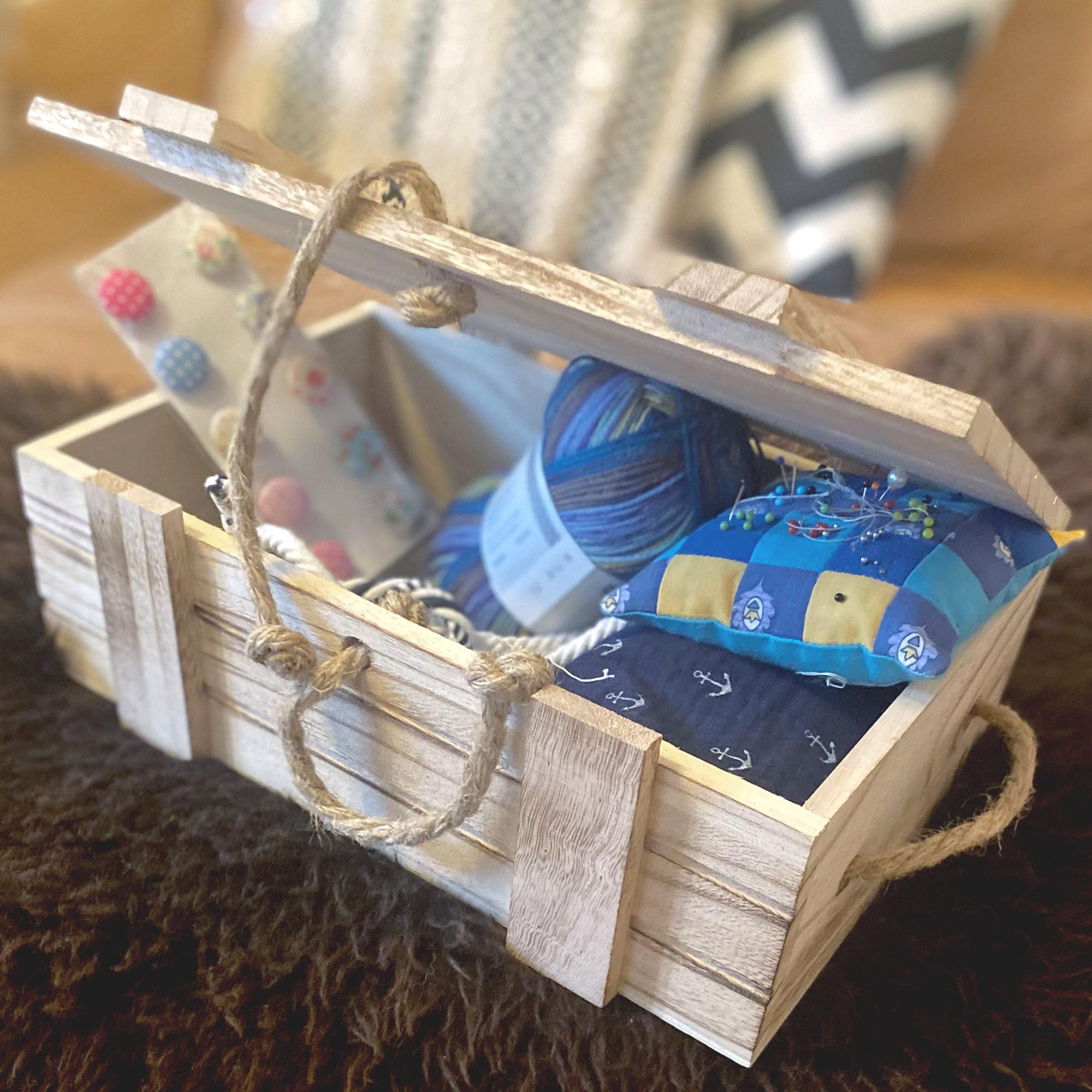UNUS Set di 2 cassette di legno con coperchio, scrigni del tesoro, forziere, legno marrone, bauli, confezione regalo