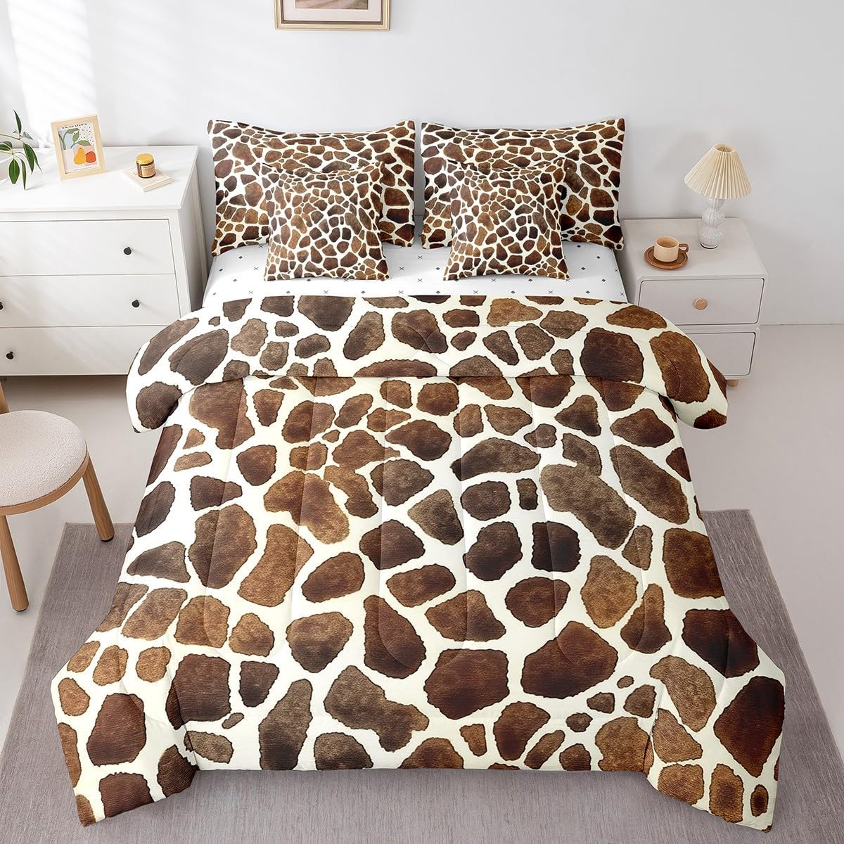 Feelyou Giraffe Print Comforter Set 7 Pieces Twin Size Kids Giraffe Fur Texture Print Bedding Set Zoo Farmhouse Bed Set Bed in a Bag with Comforter, Sheets, Pillowcases & Cushion Covers （No Real Fur）
