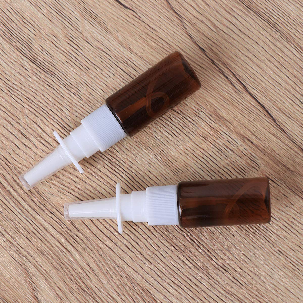 10 Stück Nasenspray Flaschen Leer 10 Ml – Braun, Kunststoff, Mit Sprühkopf, Für ätherische Öle, Parfüm & Mehr