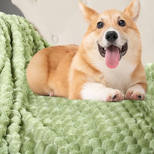 Miniatura 8 de Manta decorativa de forro polar suave para sofá de 50 x 60 pulgadas, lujosa manta de franela de terciopelo con patrón 3D para dormitorio, manta