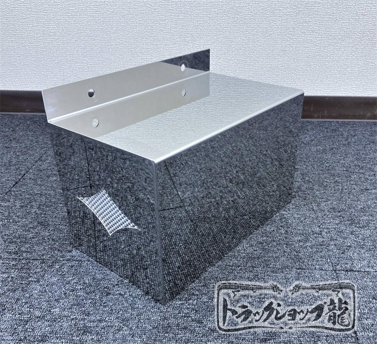 Amazon.co.jp: 即納！オリジナル！ ヒューズボックス カバー 鱗