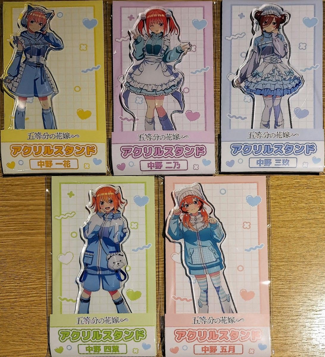 Amazon.co.jp: 五等分の花嫁 アクリルスタンド ローソンコラボver. 5 