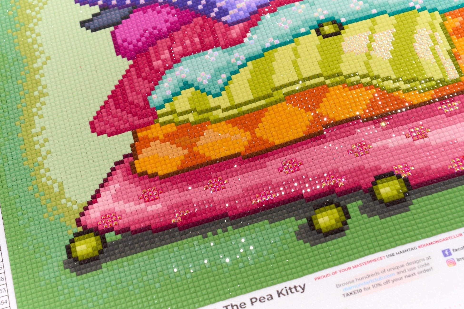 Amazon.com: DIAMOND ART CLUB Princess and the Pea Kitty Diamond