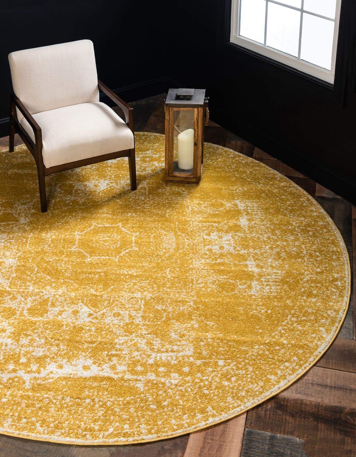 Bromley Collection Area Rug - Wells (8' Round, Yellow/ Ivory)