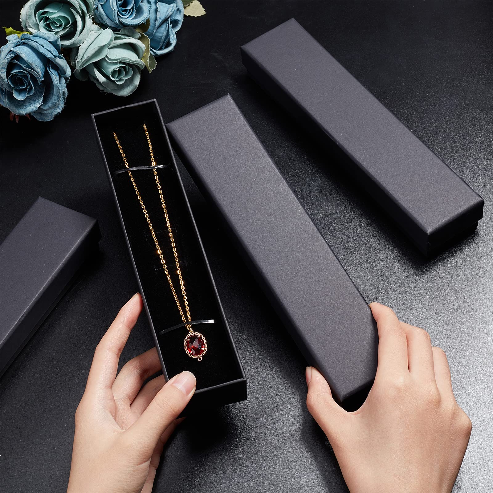 BENECREAT 12 Pack Scatola di Cartone Craft Craft Box Nero con Elegante Pad in Velluto per Bracciale Presentazione Collana 22,5x5x3cm