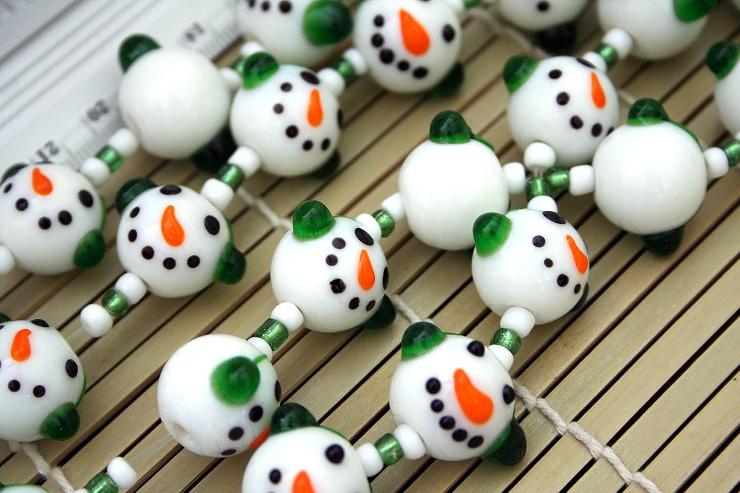Christmas Cute Snowman(Green Earmuffs) Lampwork Glass Beads(Pack of 12 Beads)